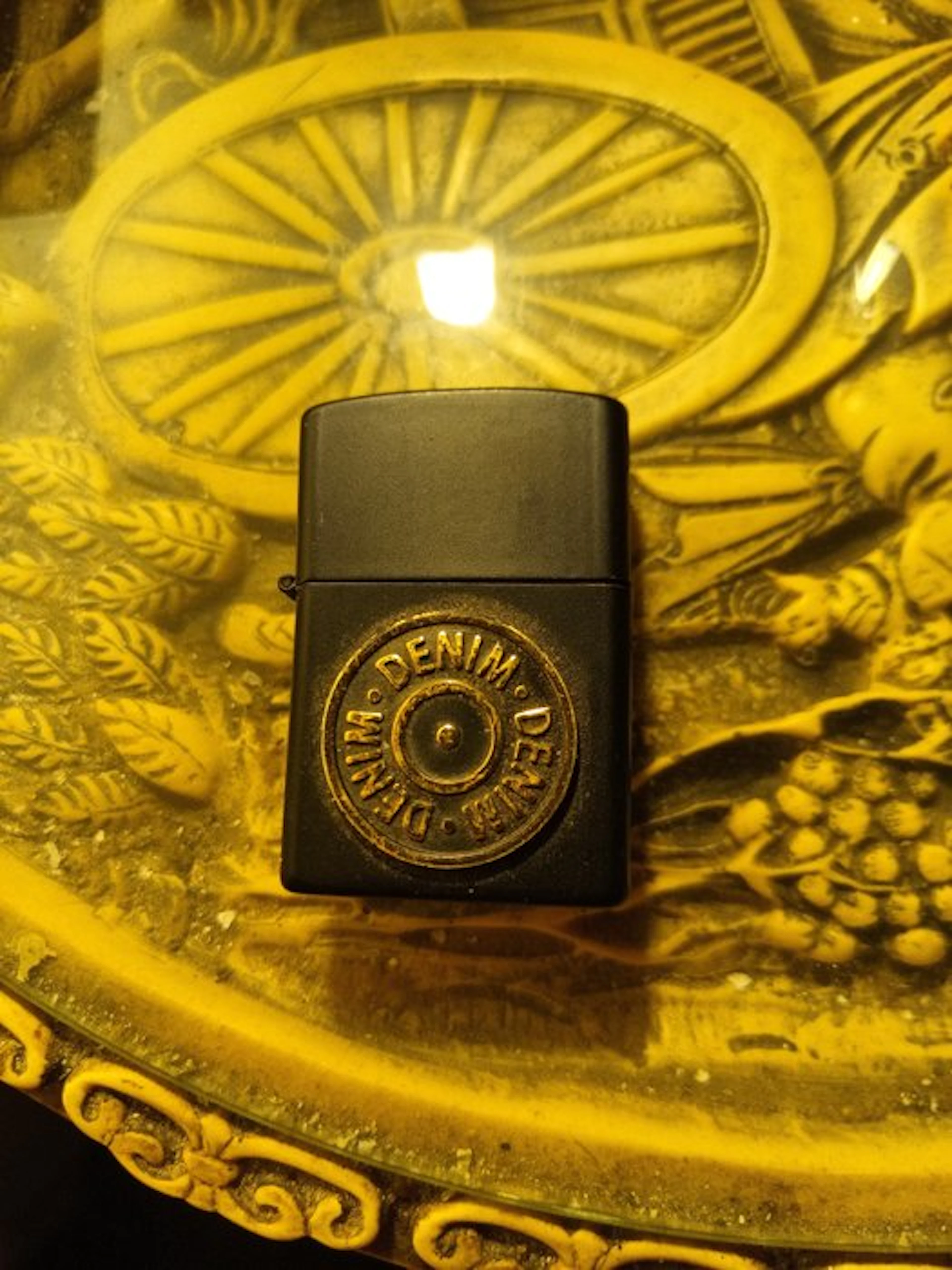 Zippo - Senza prezzo di riserva - Lighter - Steel (stainless), Brass, Enamel