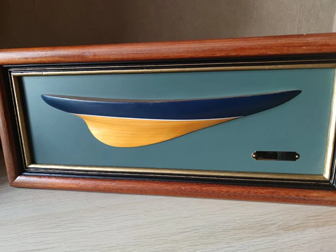 Half hull ship model - Yankee
