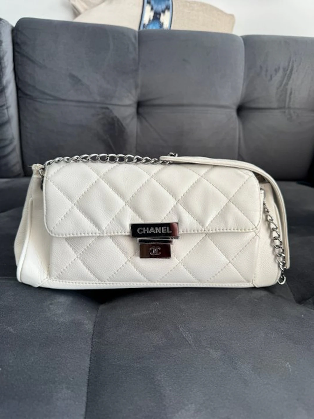 Chanel - Classic Flap - Shoulder bag
