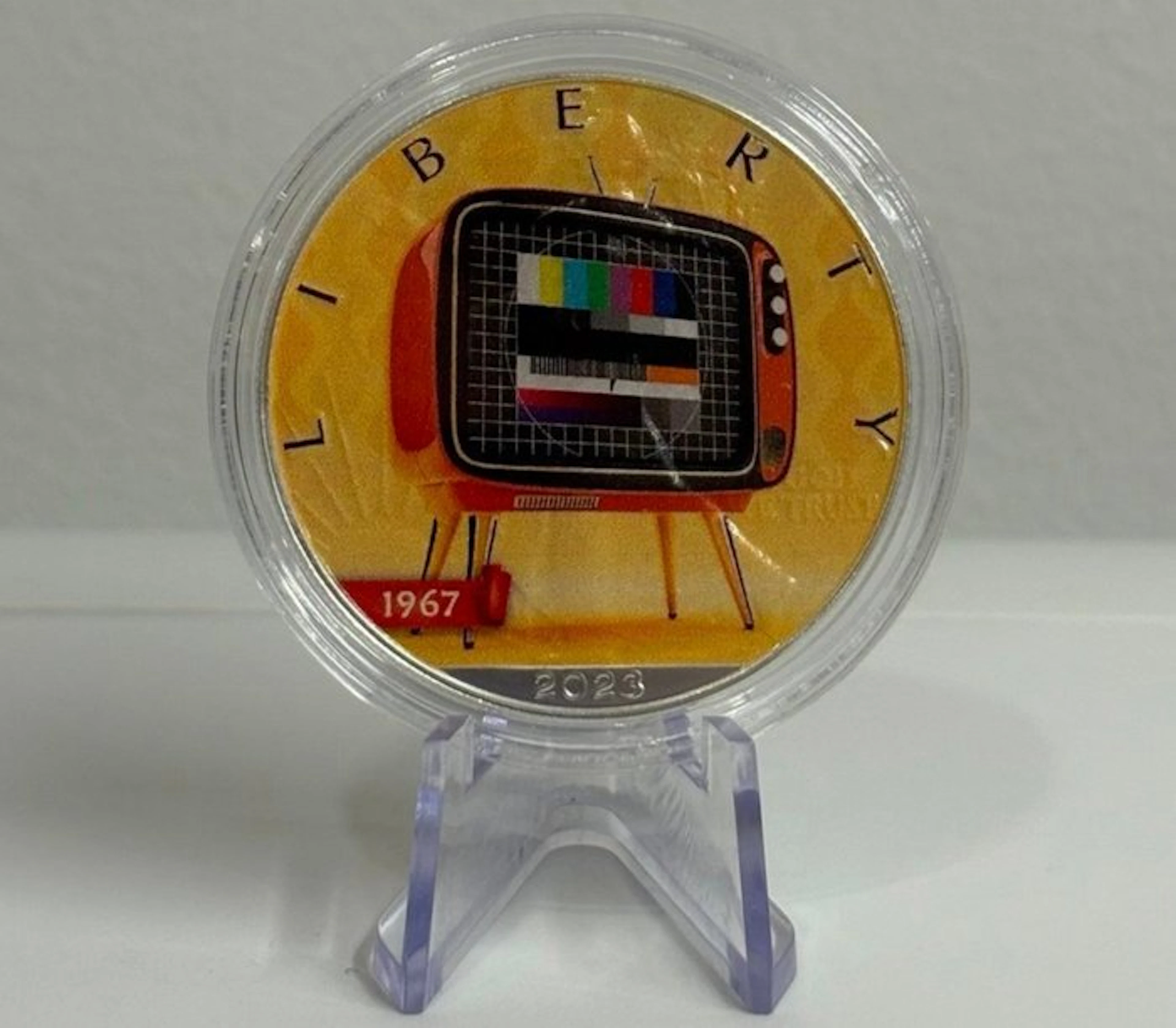 United States. 1 Dollar 2023 - 1 oz Color TV - American Eagle .999 Silver Coin