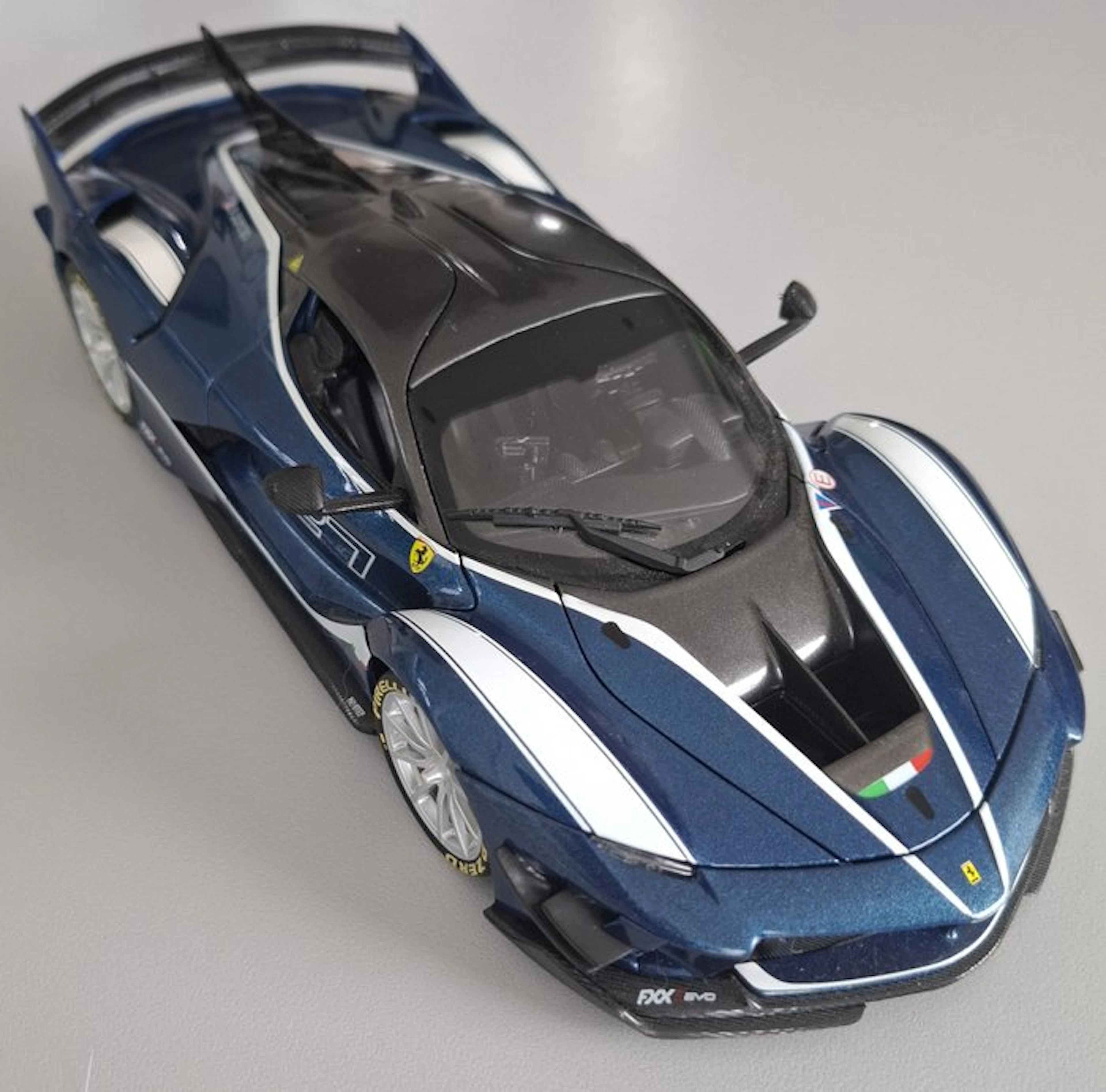Maisto 1:18 - Model car - Ferrari FXX-K Evo