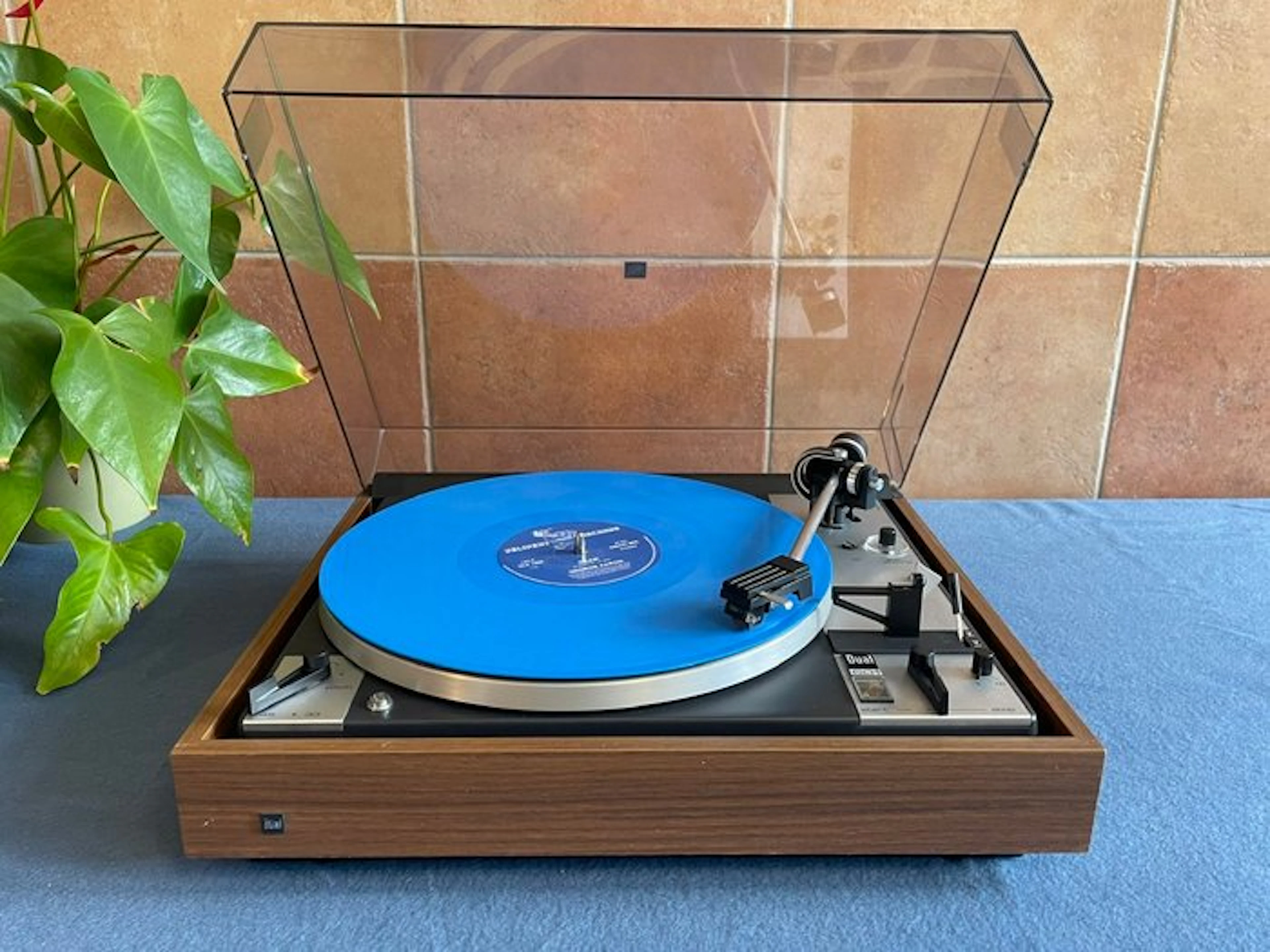 Dual - 601 Record player