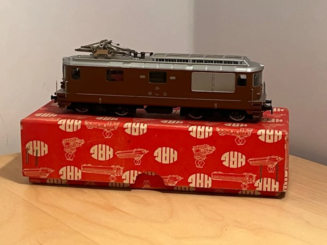 HAG H0 - 180 - Model train (1) - "Re 4/4" 261 - BLS
