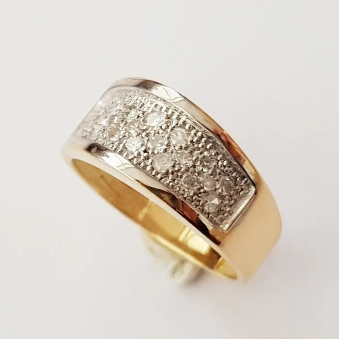 Ring - 18 kt. Yellow gold Diamond