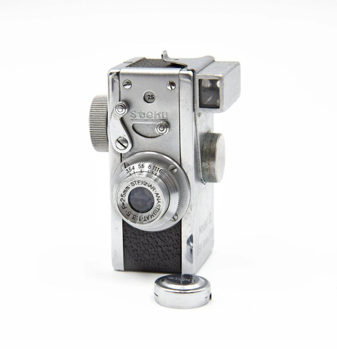 Steky III + Stekinar 3.5/25mm Analogue camera