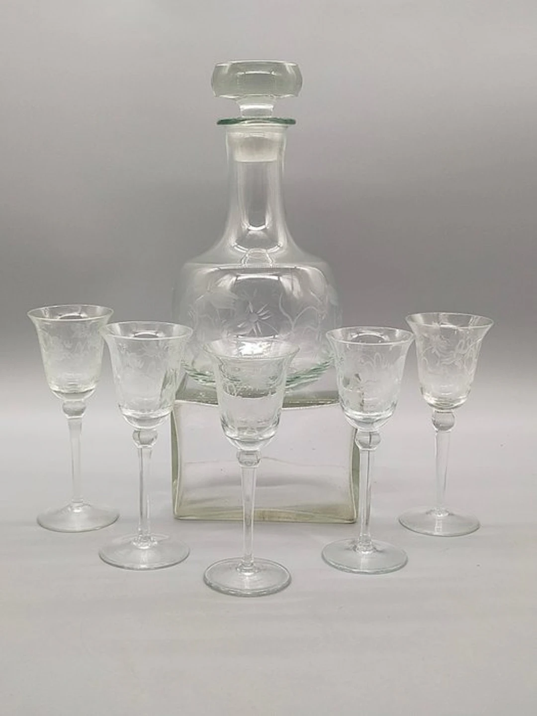 Elegantes Likörset mit Karaffe & 6 Gläsern – Feines Schliffdekor - Jar - Glass
