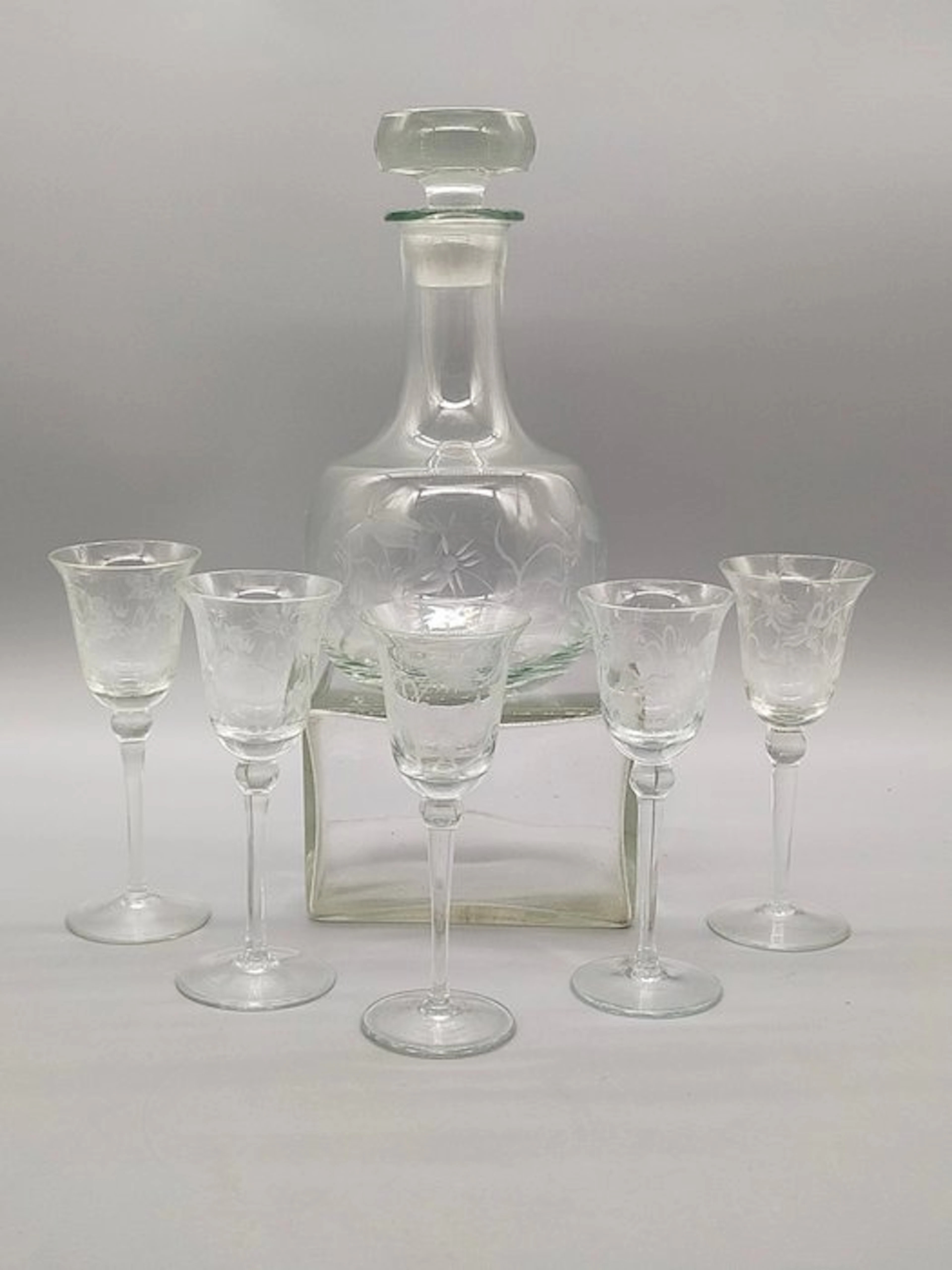 Elegantes Likörset mit Karaffe & 6 Gläsern – Feines Schliffdekor - Jar - Glass