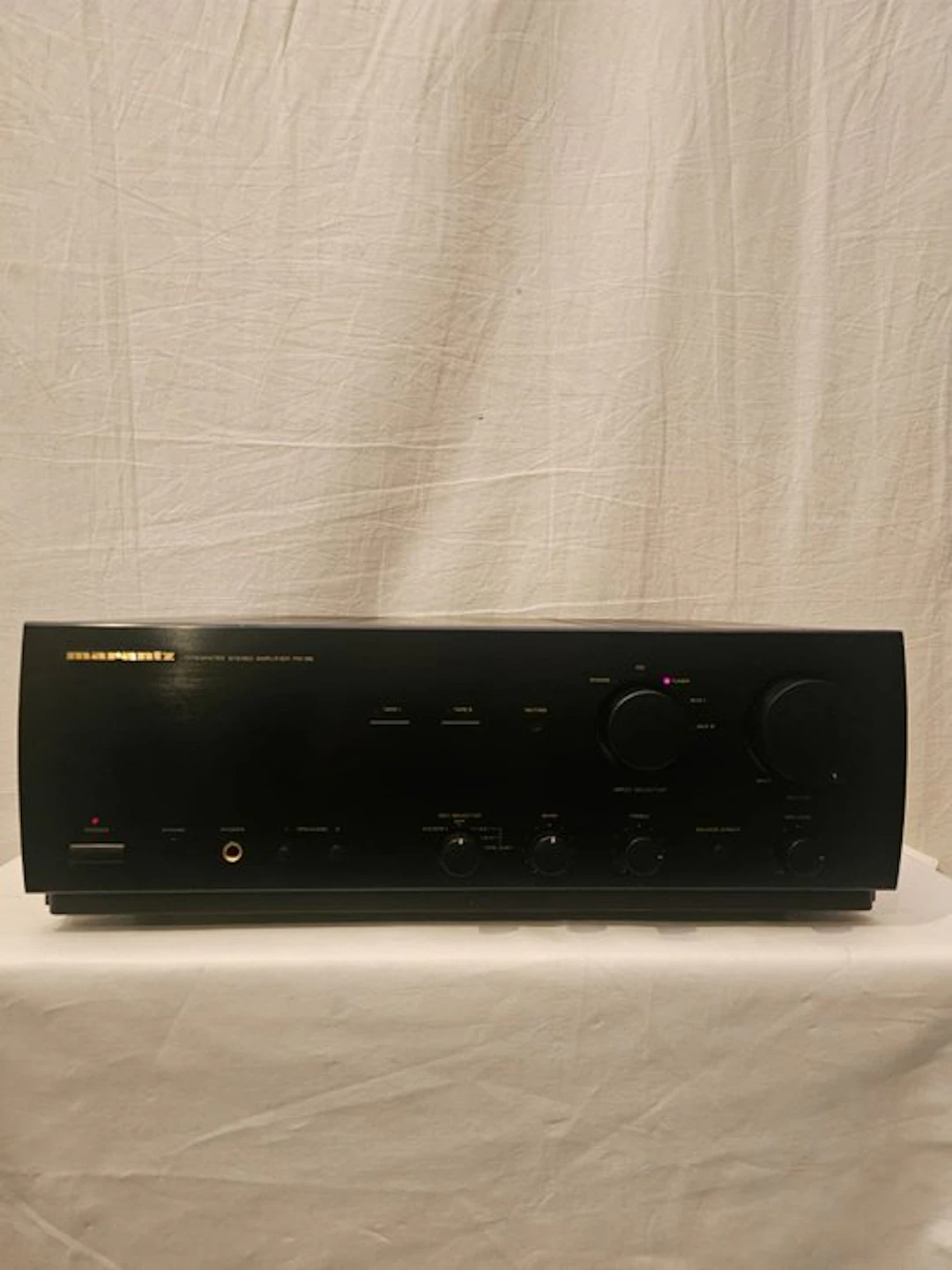Marantz - PM-68 Solid state integrated amplifier