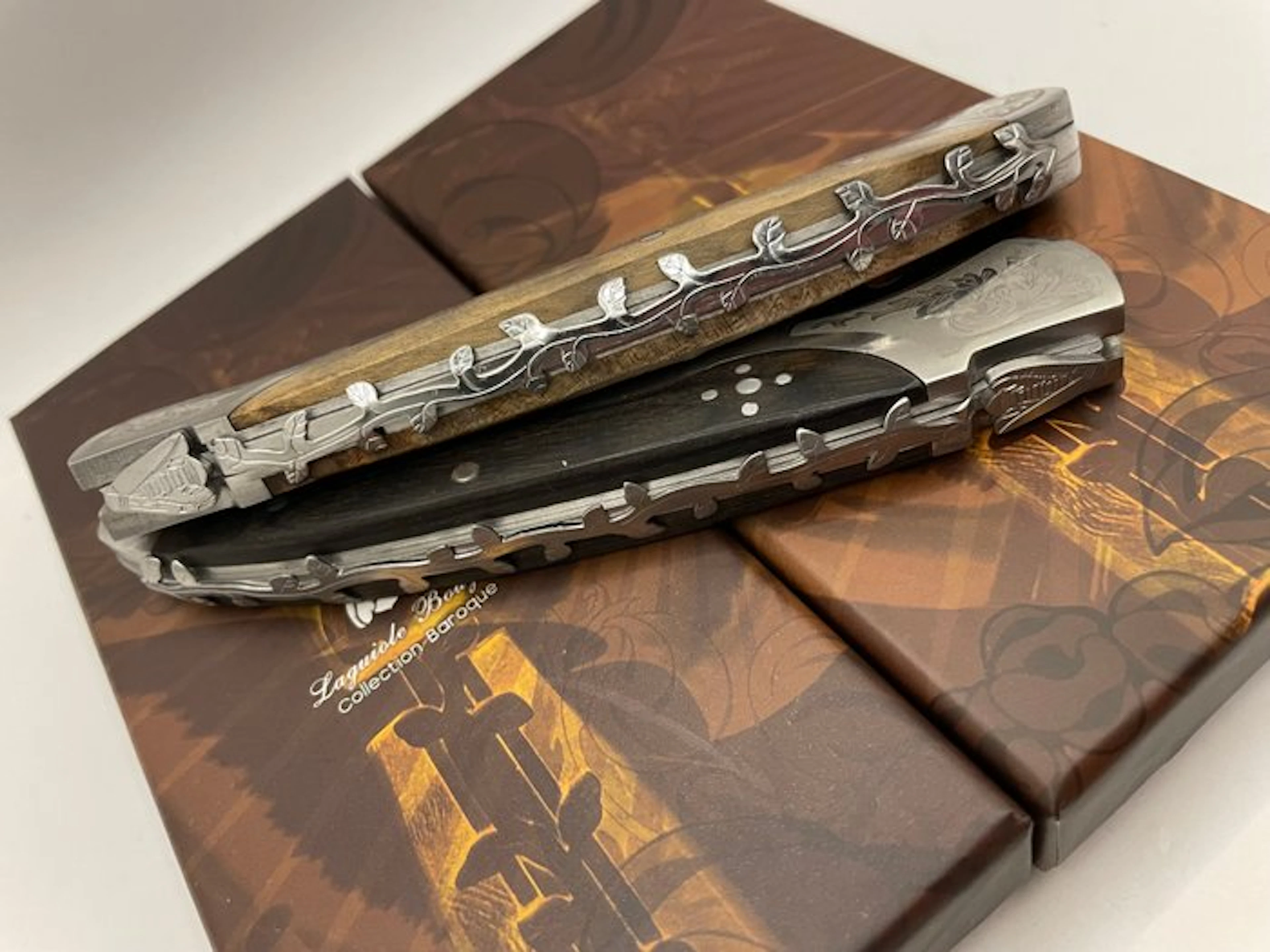 Laguiole - Bougna - Table knife - Laguiole Baroque pocket...