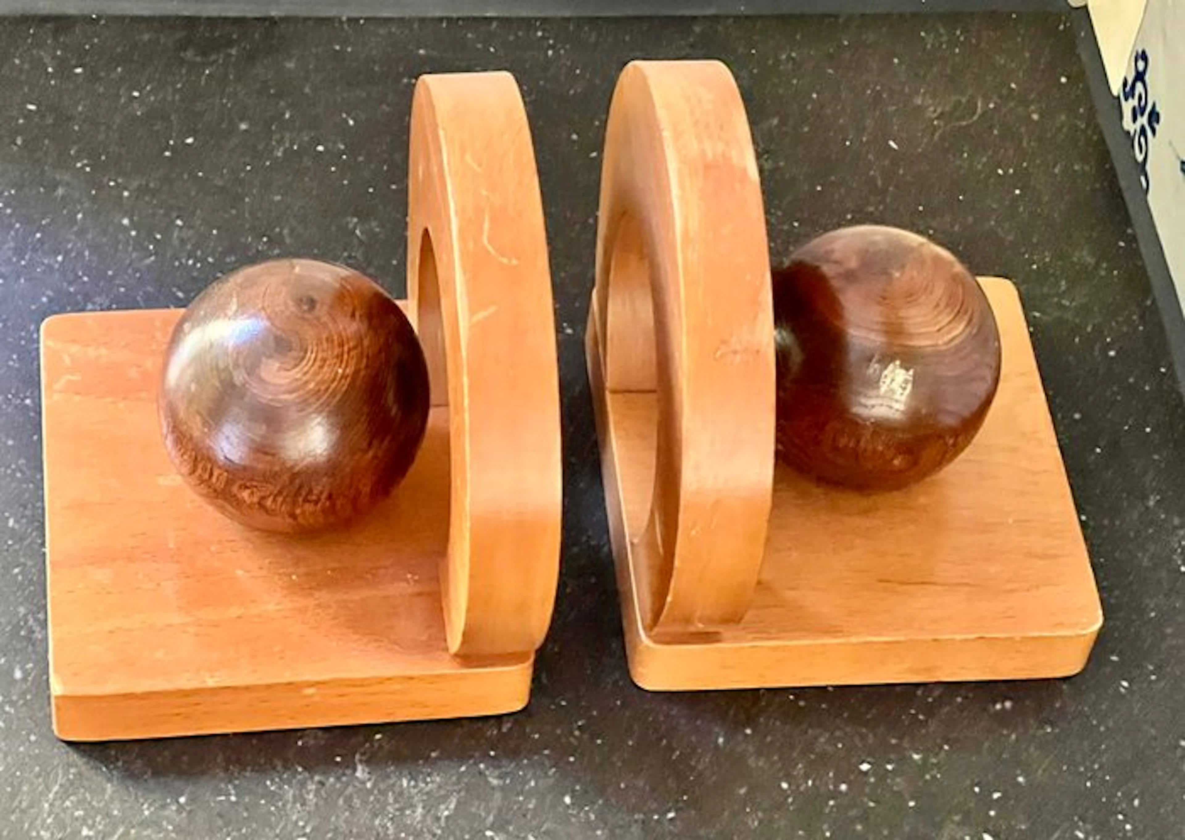 Bookends - Wood + metal - bookend + reading rack