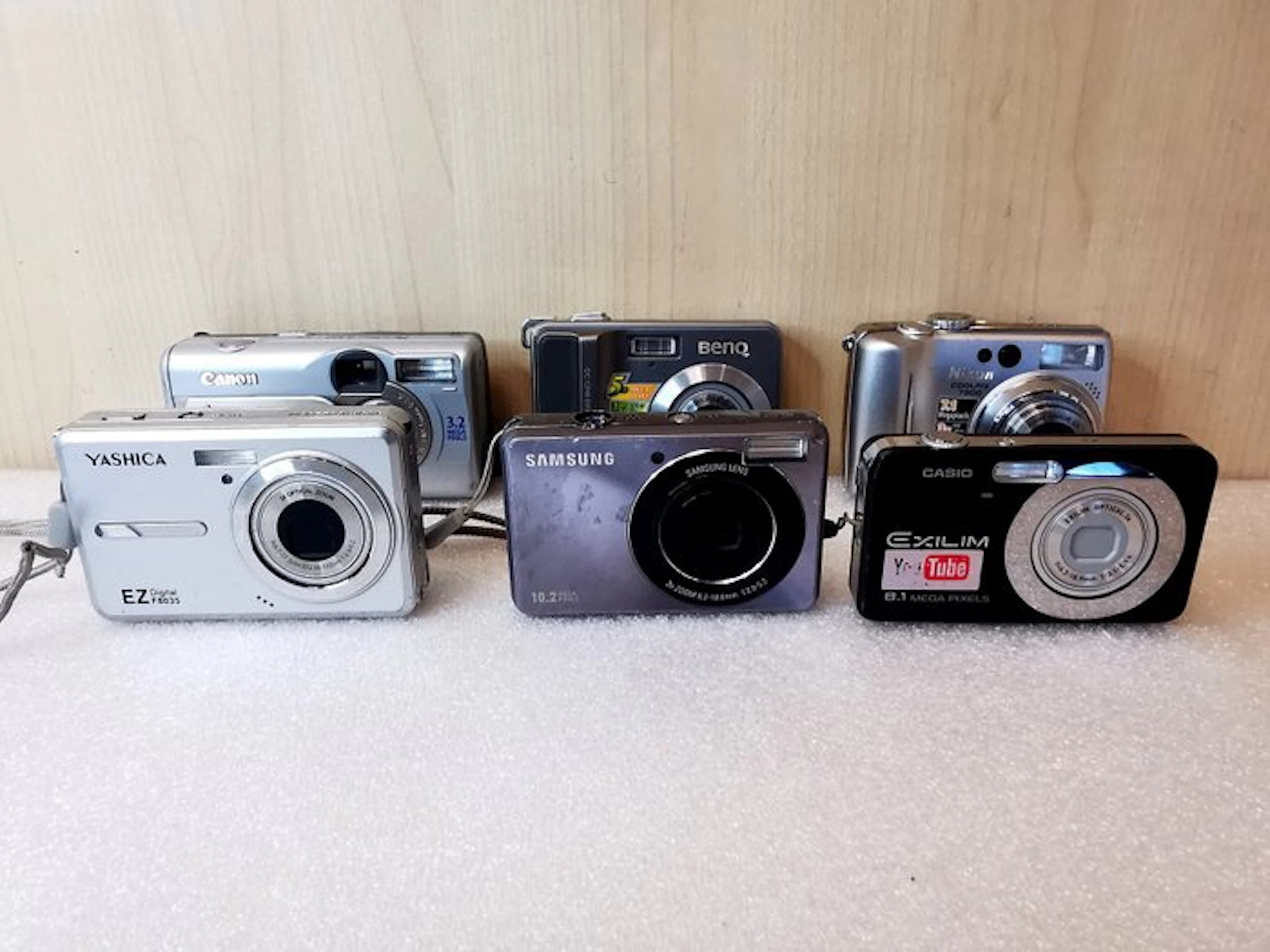 Canon, Nikon