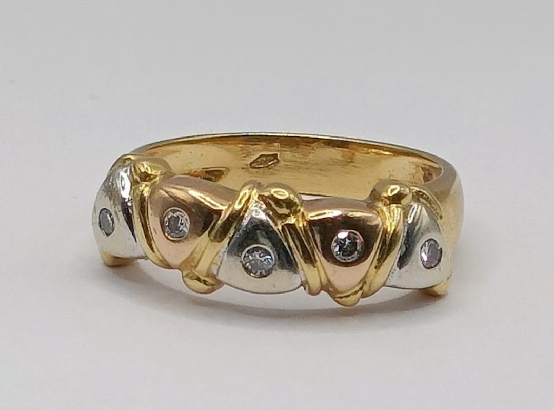 Ring - 18 kt