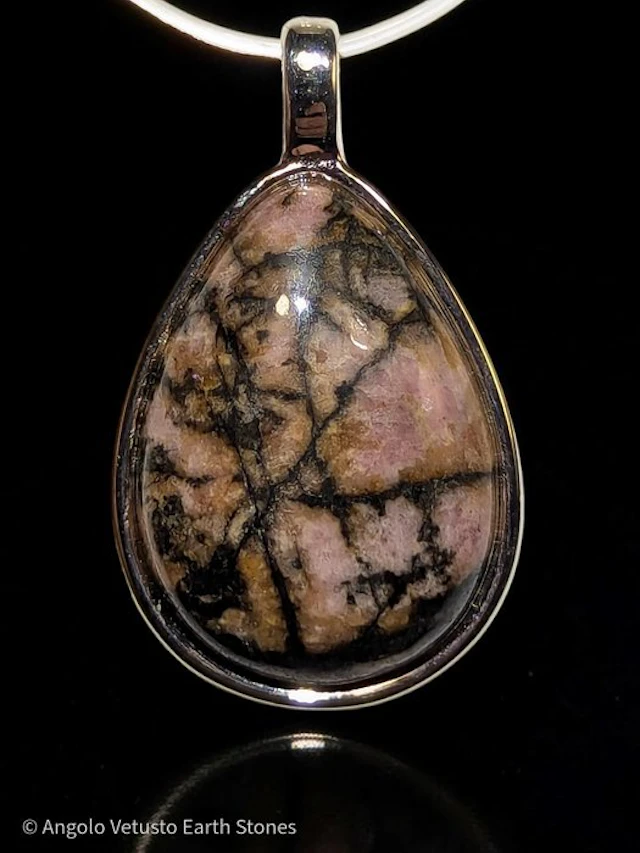 2.79 g - Striking Natural Madagascar Rhodonite Pendant –...
