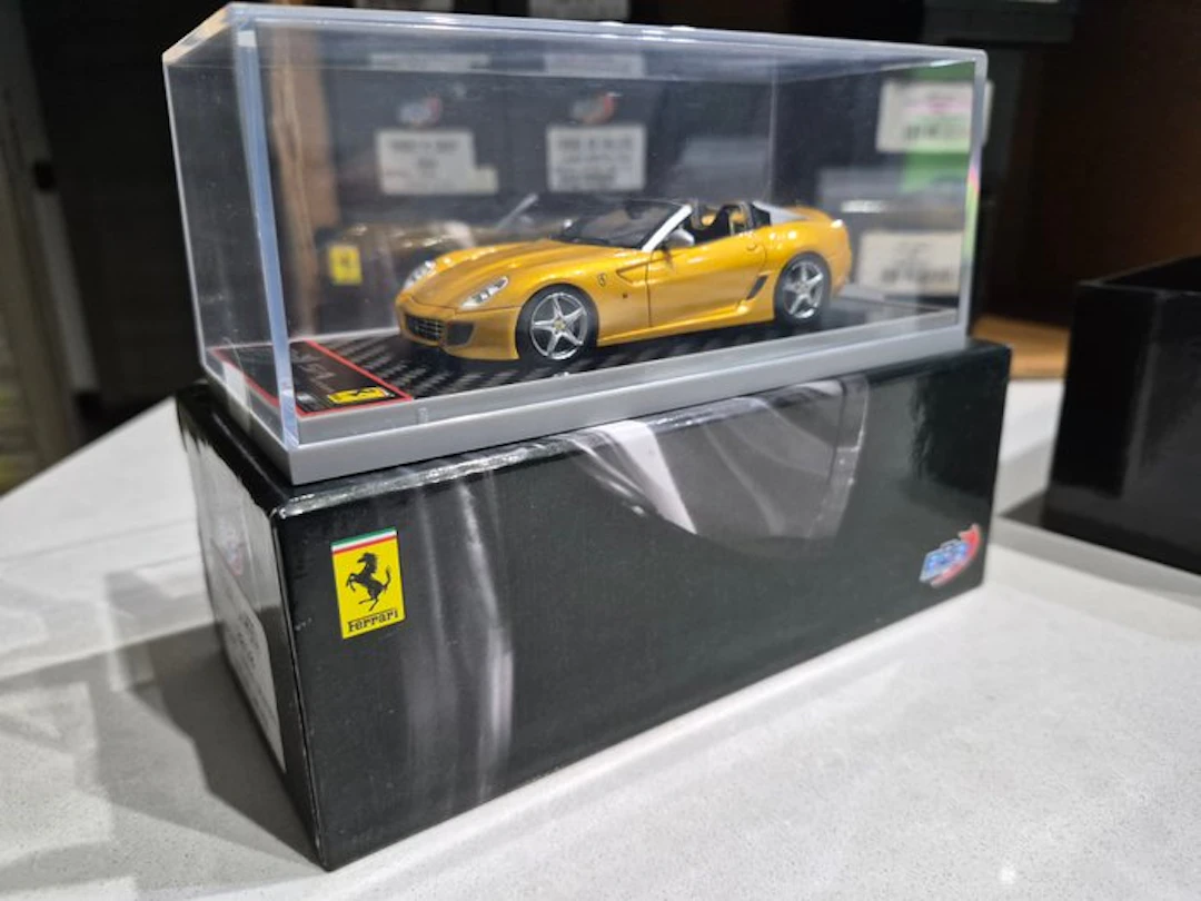 BBR 1:43 - Model sports car - Ferrari Superamerica aperta...