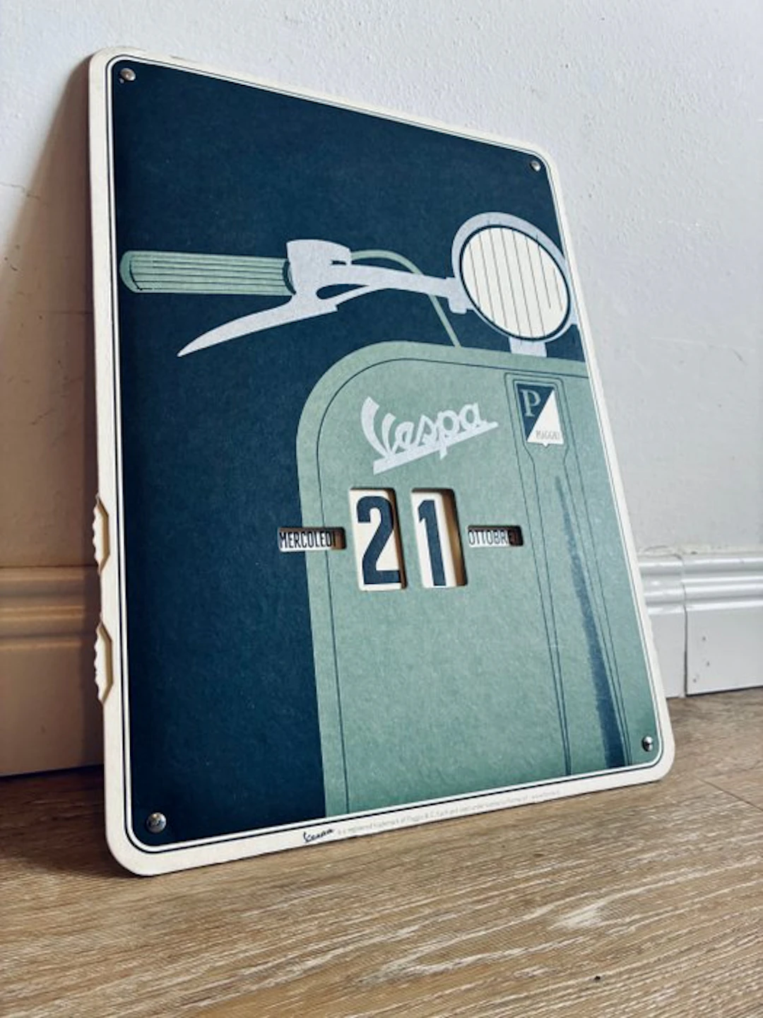 Perpetual calendar - Vespa - Manifesto Piaggio 1955 - 2001