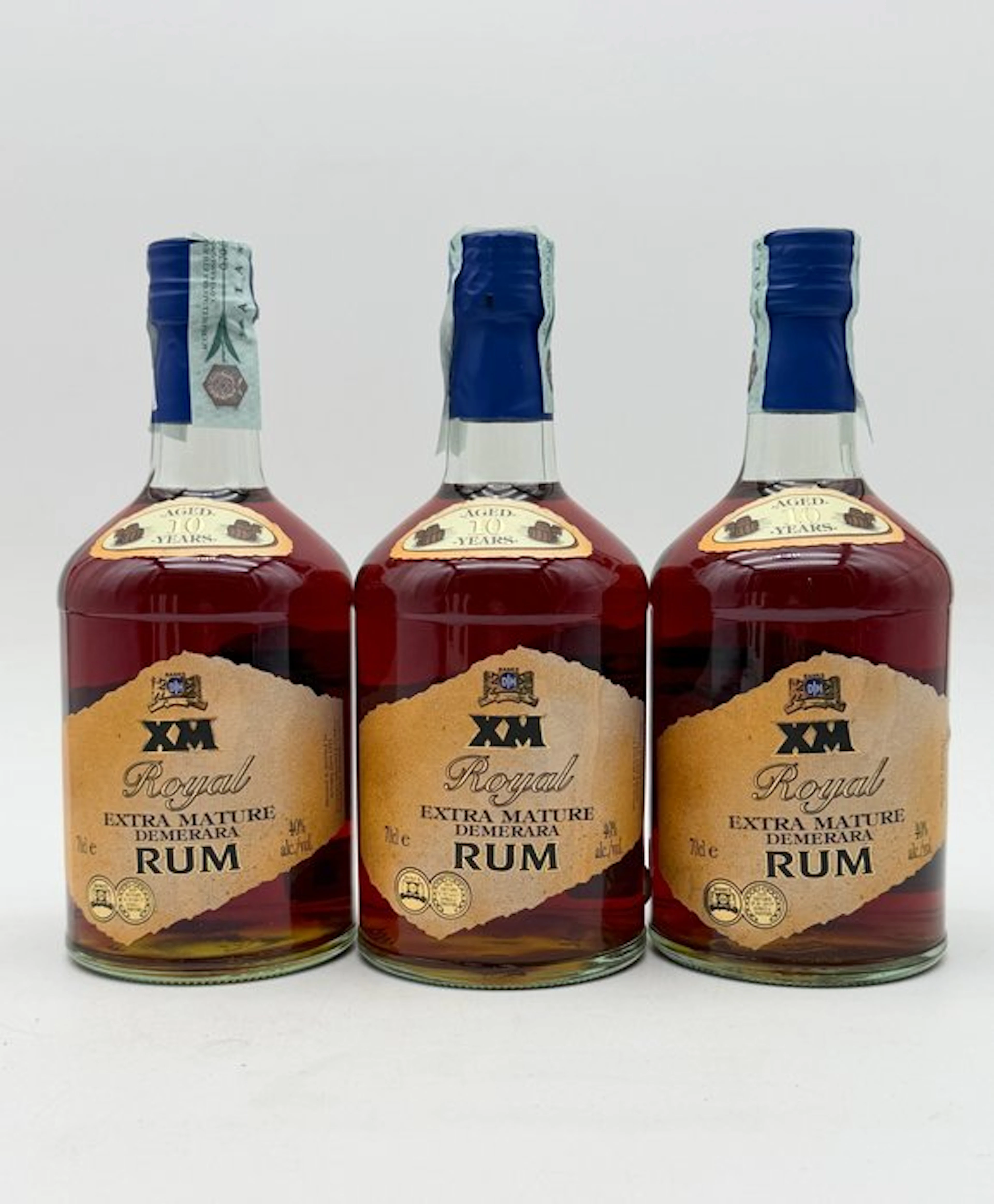 Banks DIH 10 years old - XM Royal Extra Mature - b. 2000s - 70cl - 3 bottles