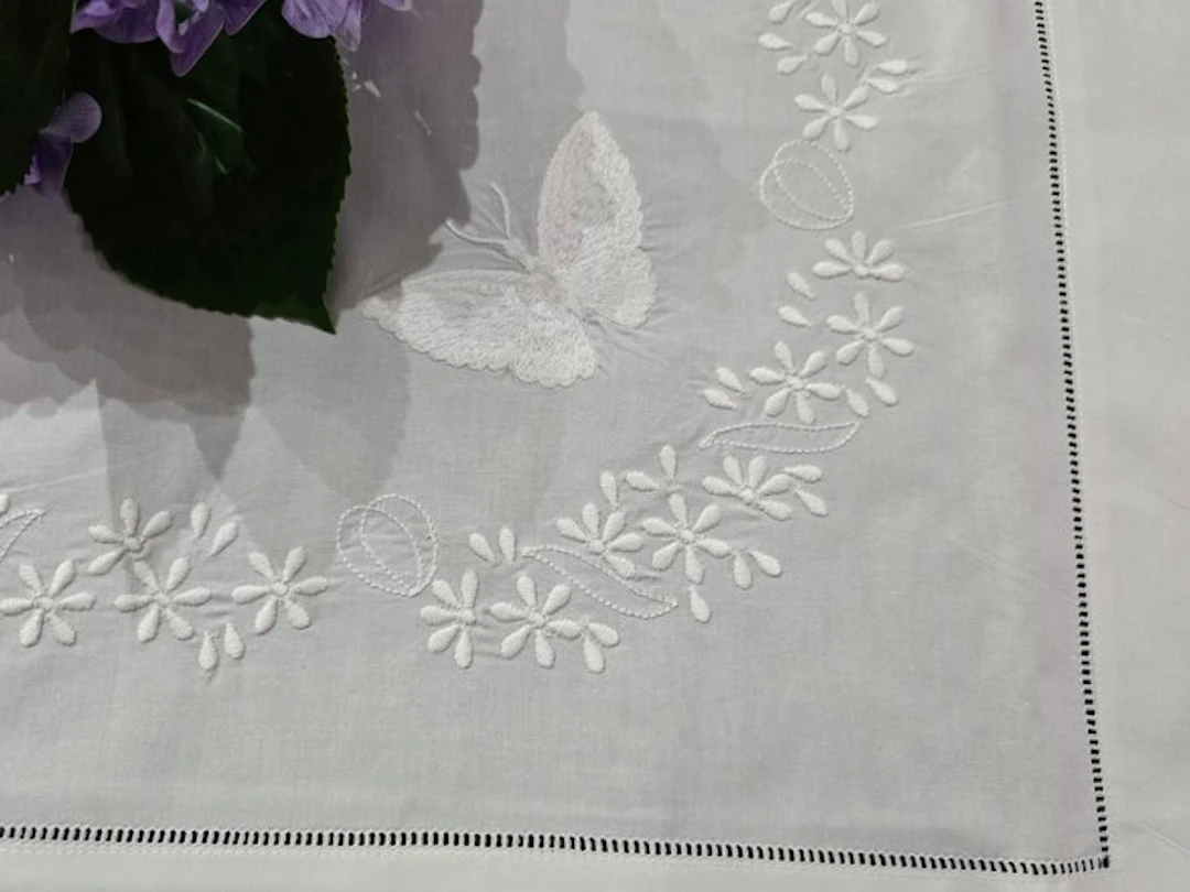 Set Lenzuola ricamate in puro cotone percalle Ricamo in...