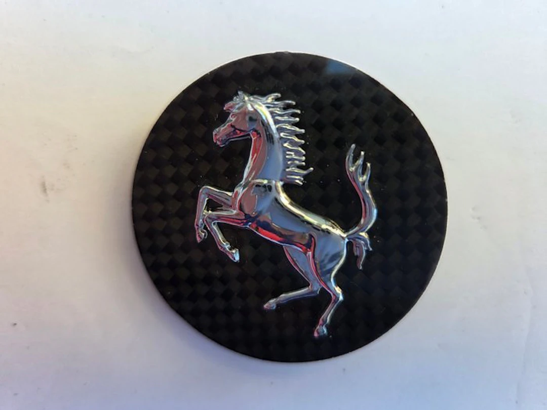 Car part - Ferrari - HUBCAP wheel Coppetta ruota carbonio...