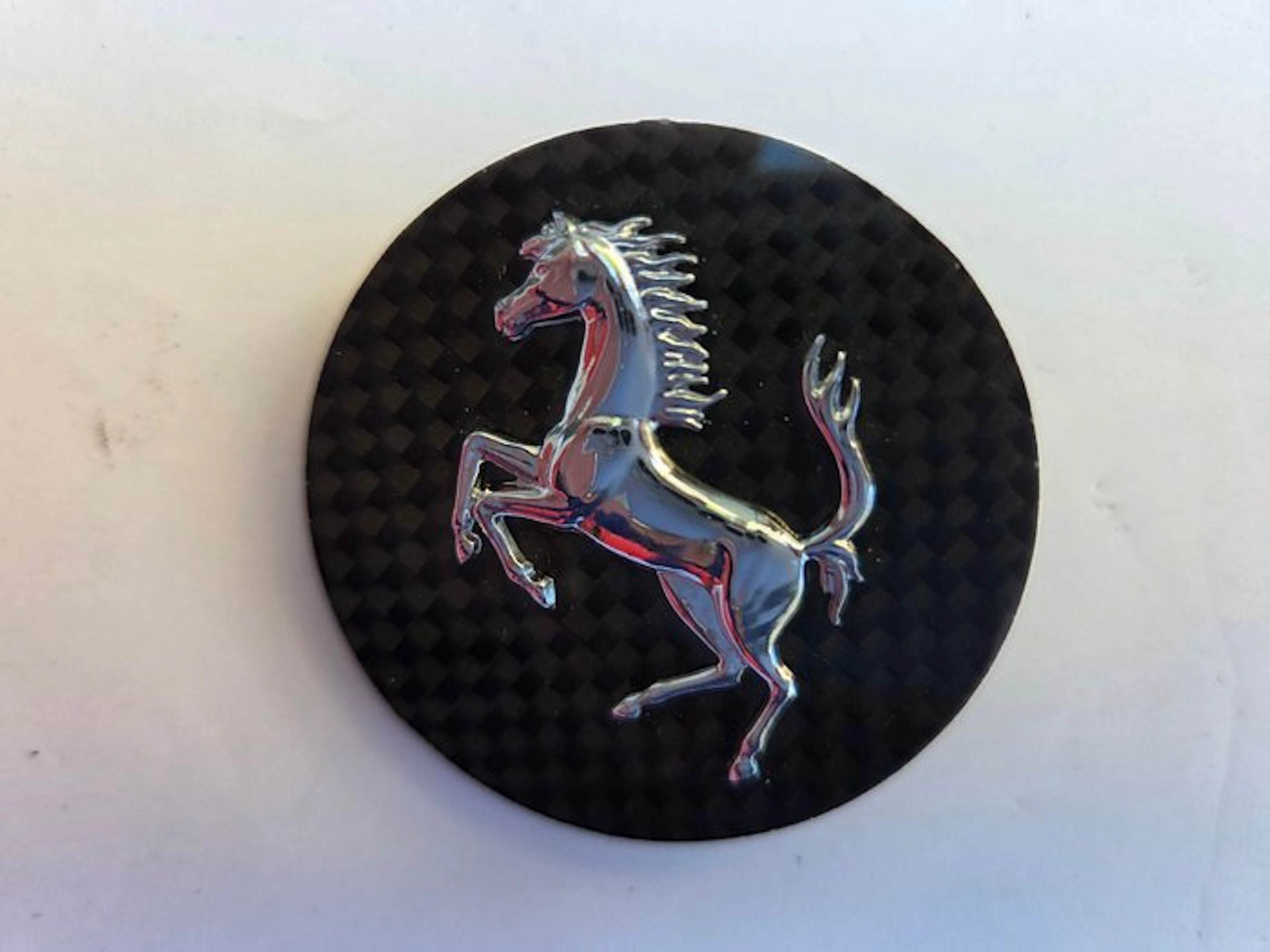 Car part - Ferrari - HUBCAP wheel Coppetta ruota carbonio...