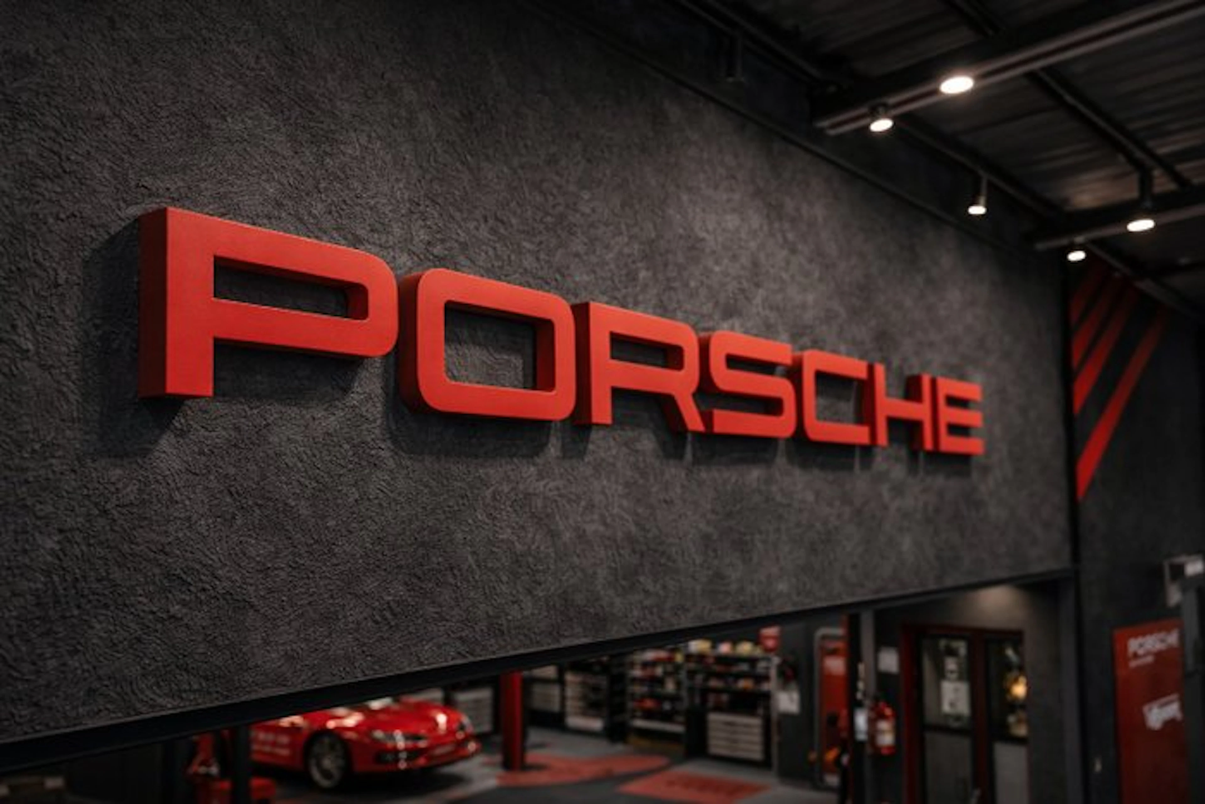 Porsche - PORSCHE 200 cm - Advertising sign - ABS