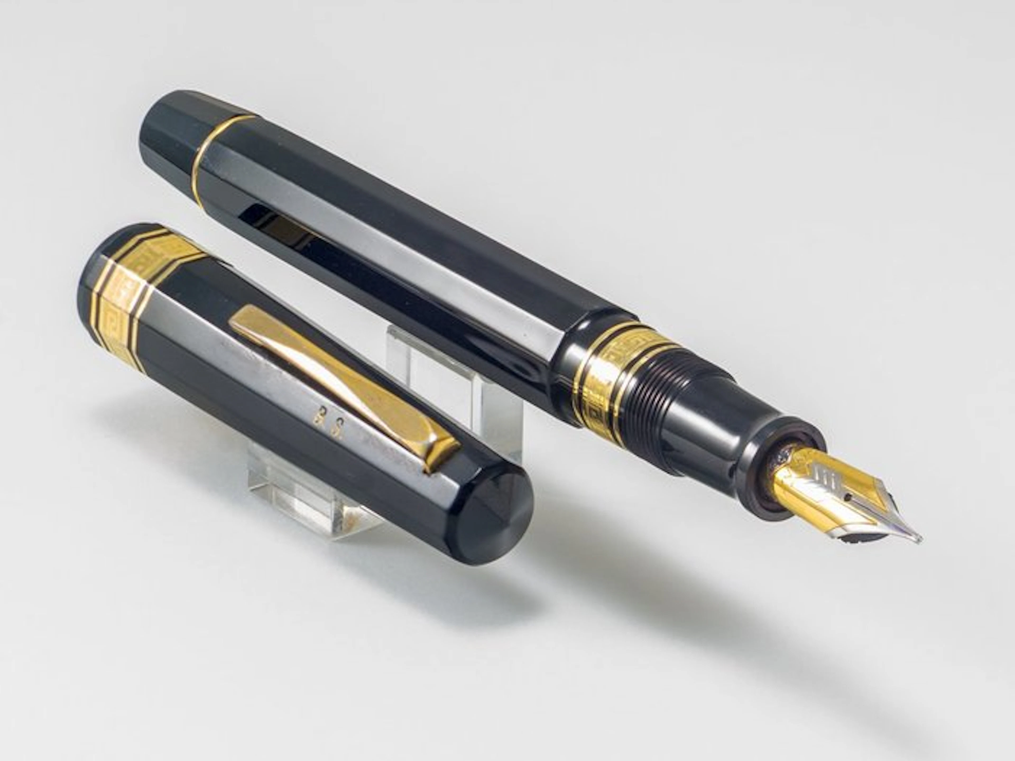 Omas - 557 - F - Fountain pen