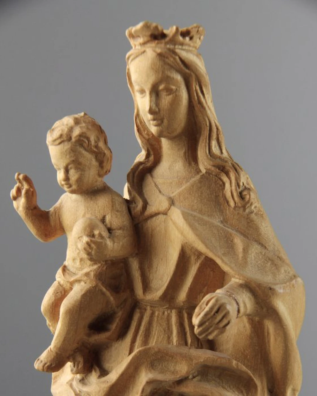 Val Gardena - Sculpture, Madonna and Child with angel - 24 cm - Wood