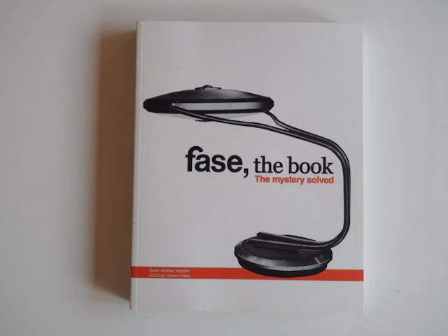 Fase - Luis Perez de la Oliva - Table lamp - Fase