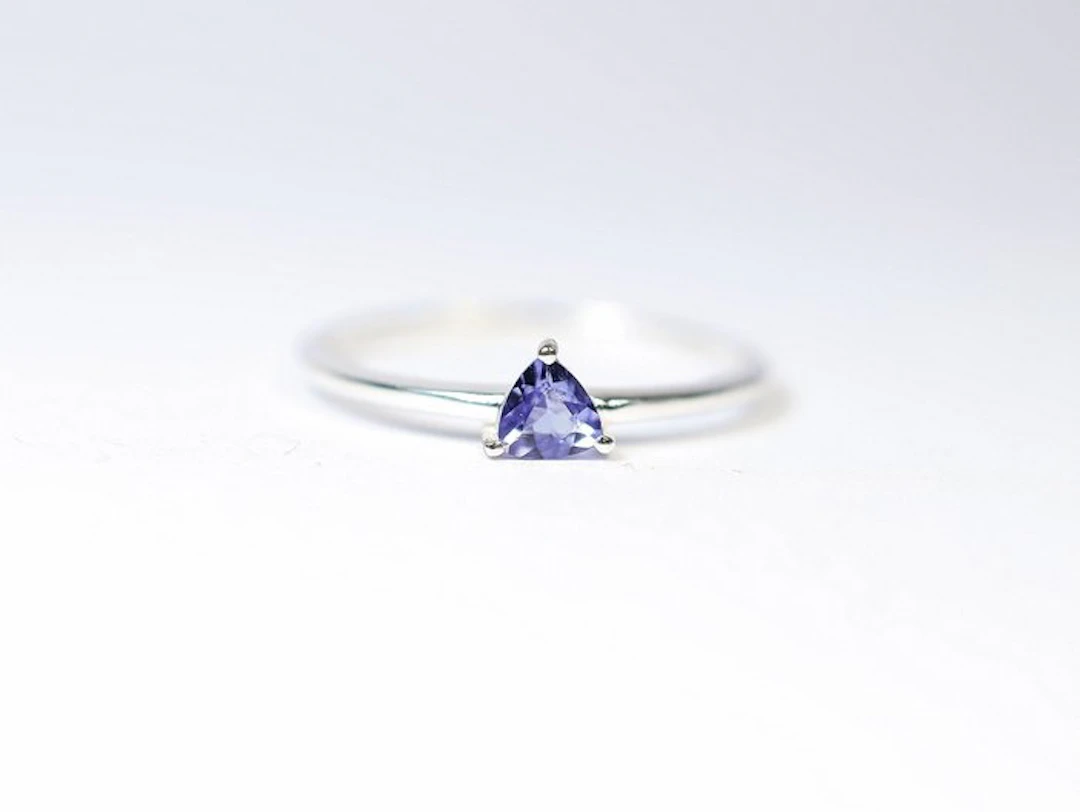 Tanzanite Ring / new- 0.98 g - (1)
