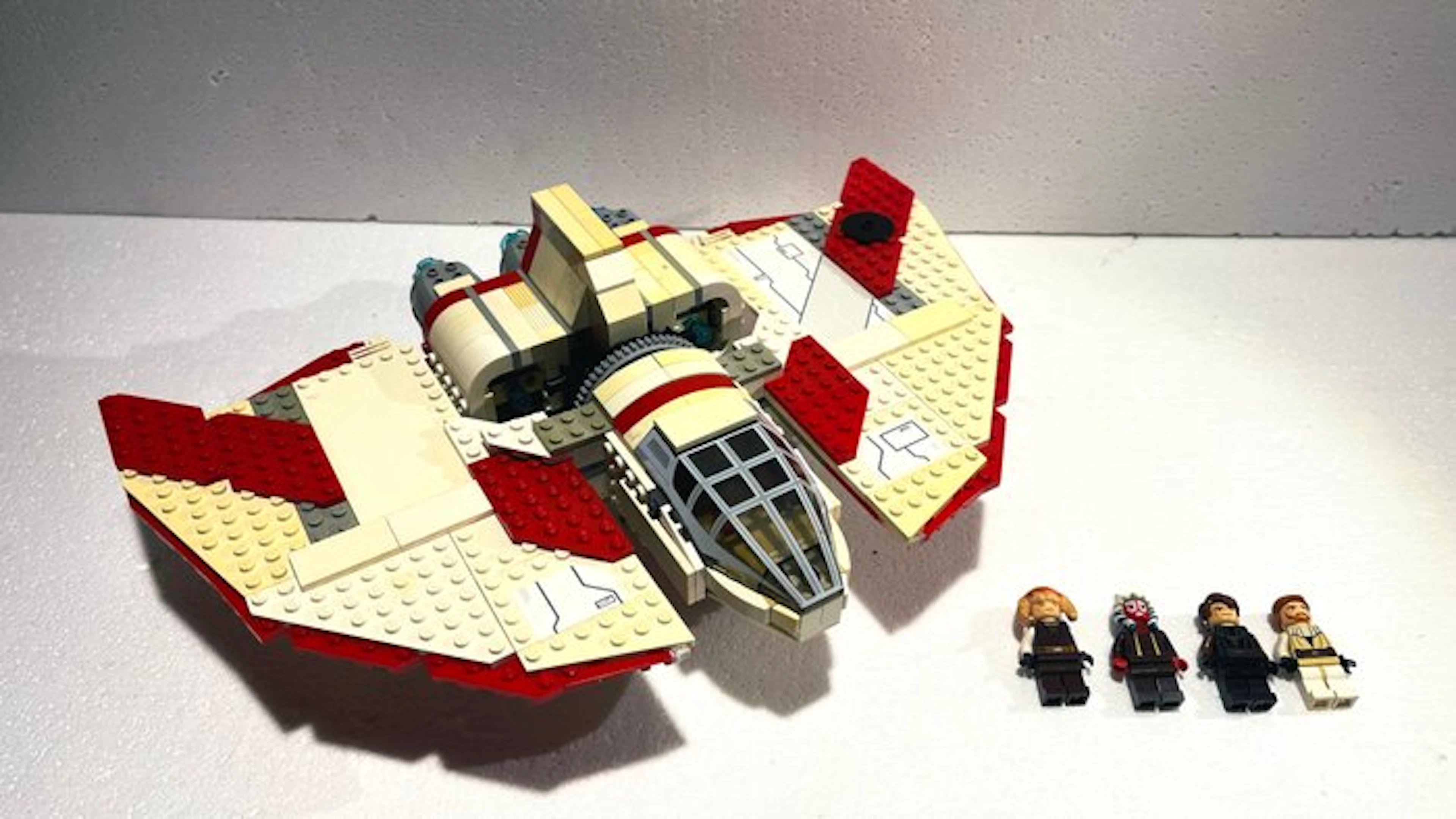 LEGO Set - 7931 - Star Wars - T-6 Jedi Shuttle