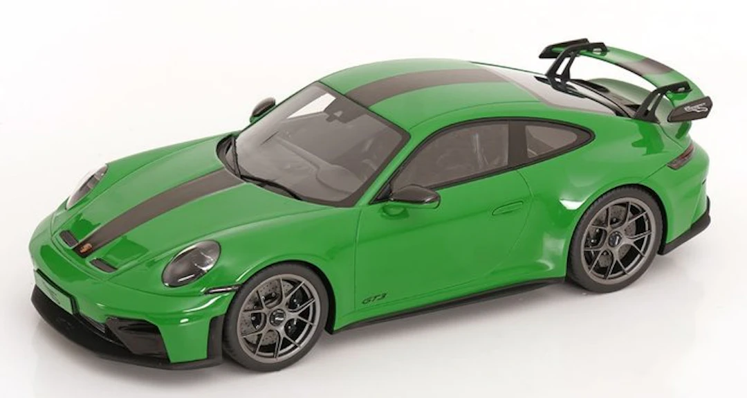 GT Spirit 1:18 - Model car - Porsche 911 [992.2] GT3 WP – 2025 – Python Groen