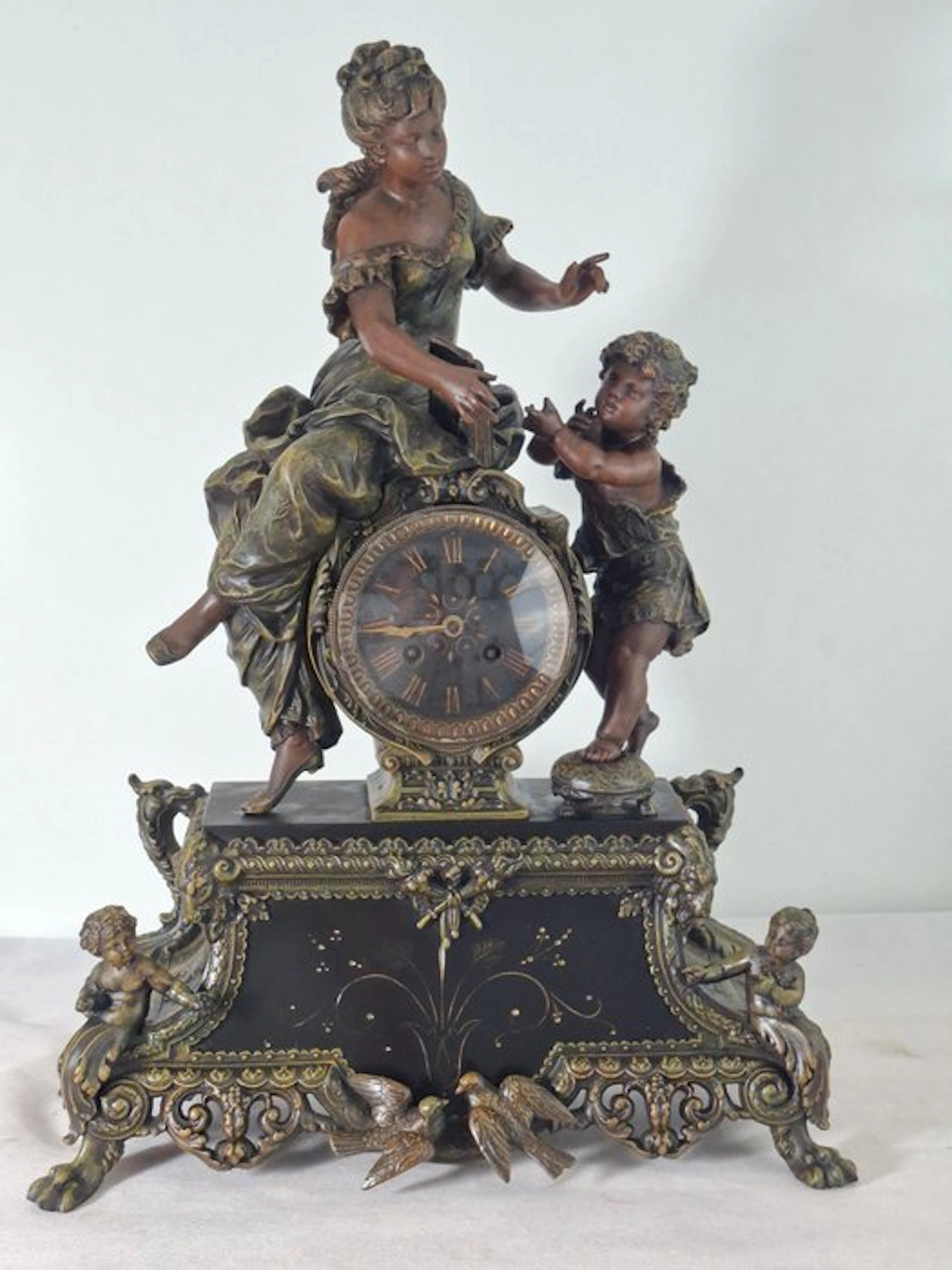 Figural mantel clock - Spelter, Brass - 1850-1900 - French mantel clock