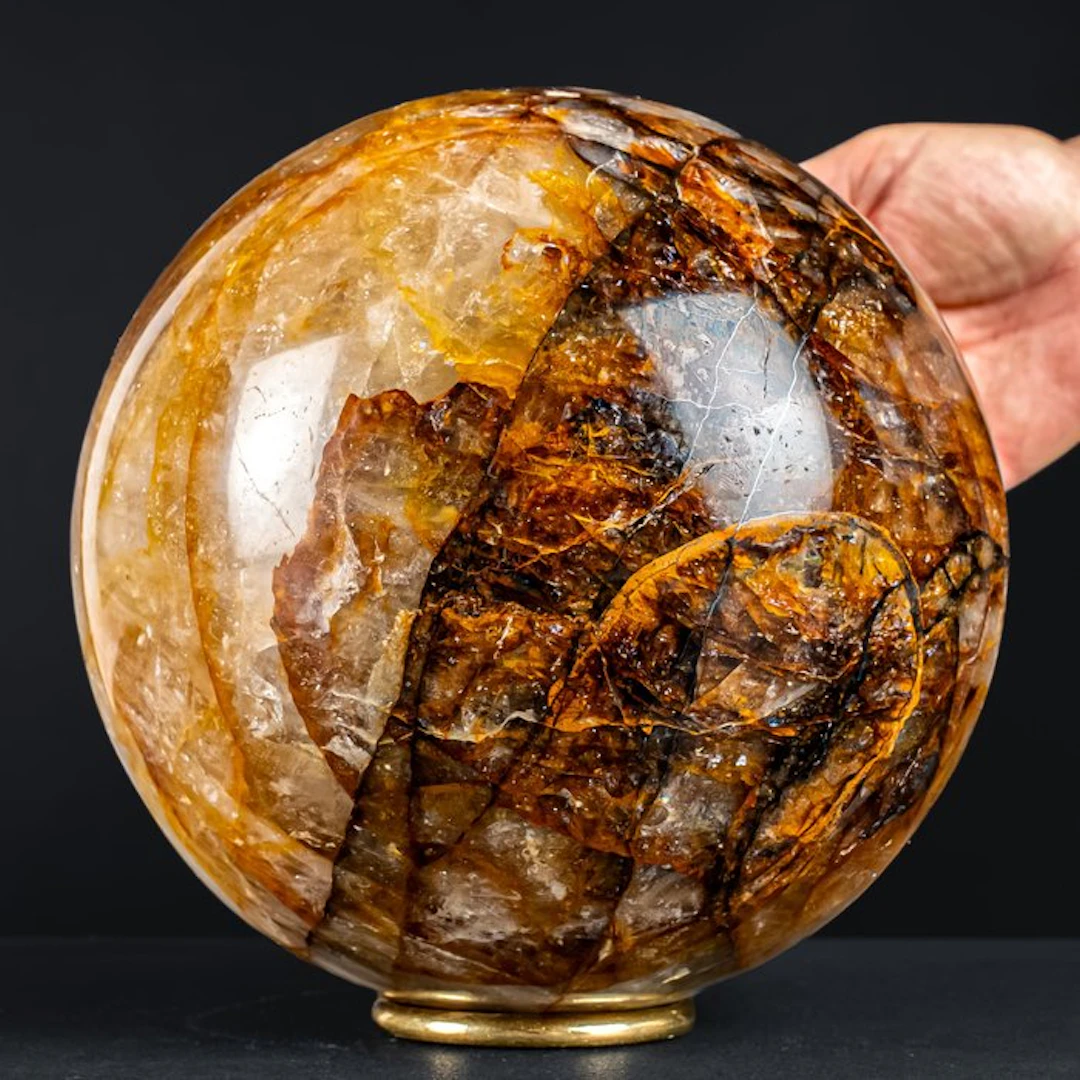 Natural Golden Healer Quartz Sphere – warm light