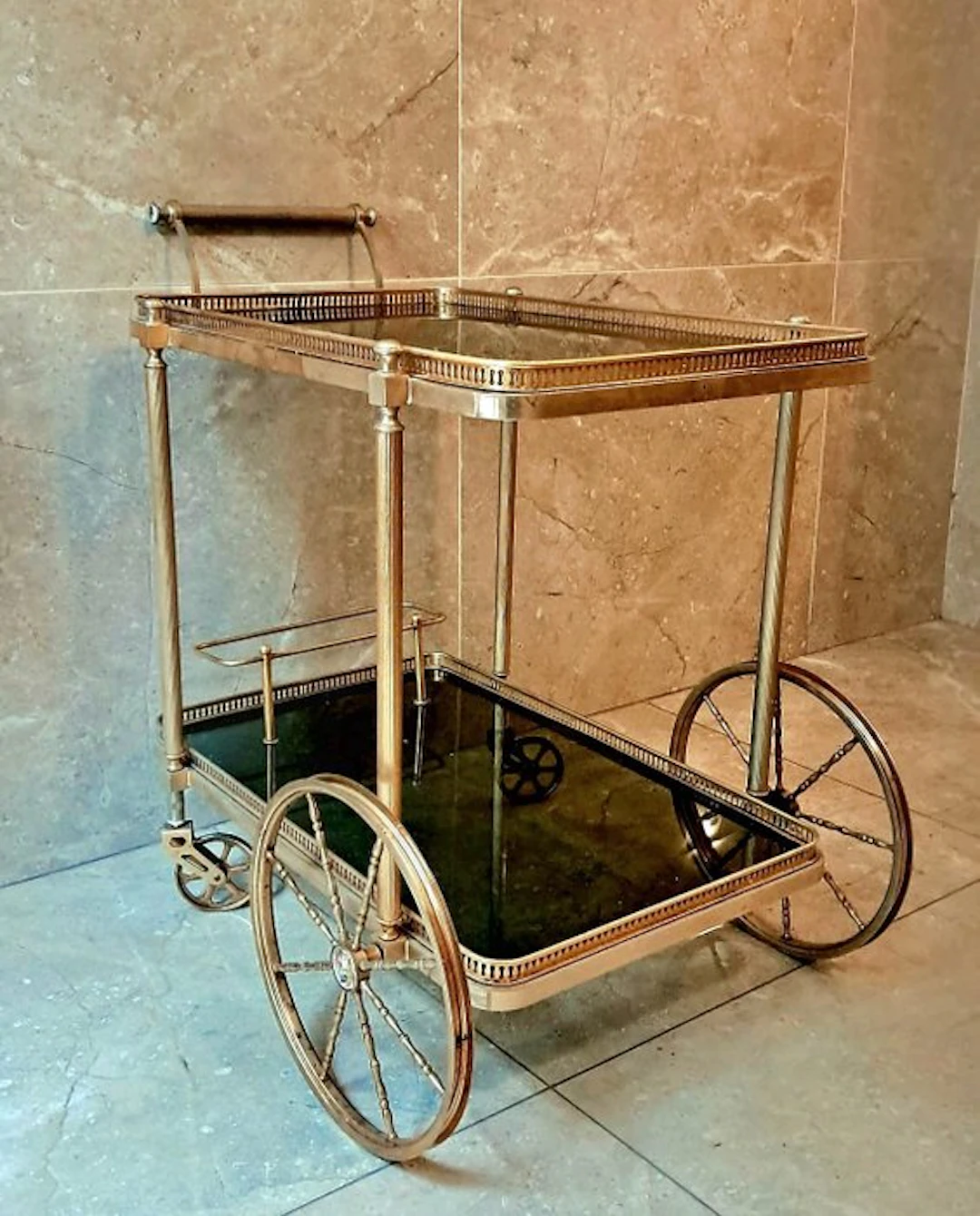 Serving trolley - Metal