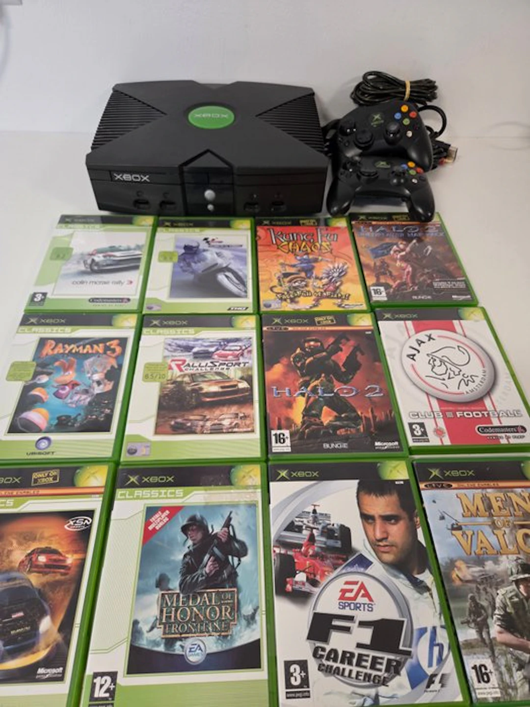 Microsoft - Xbox original - Xbox Classic & 2 Controller...