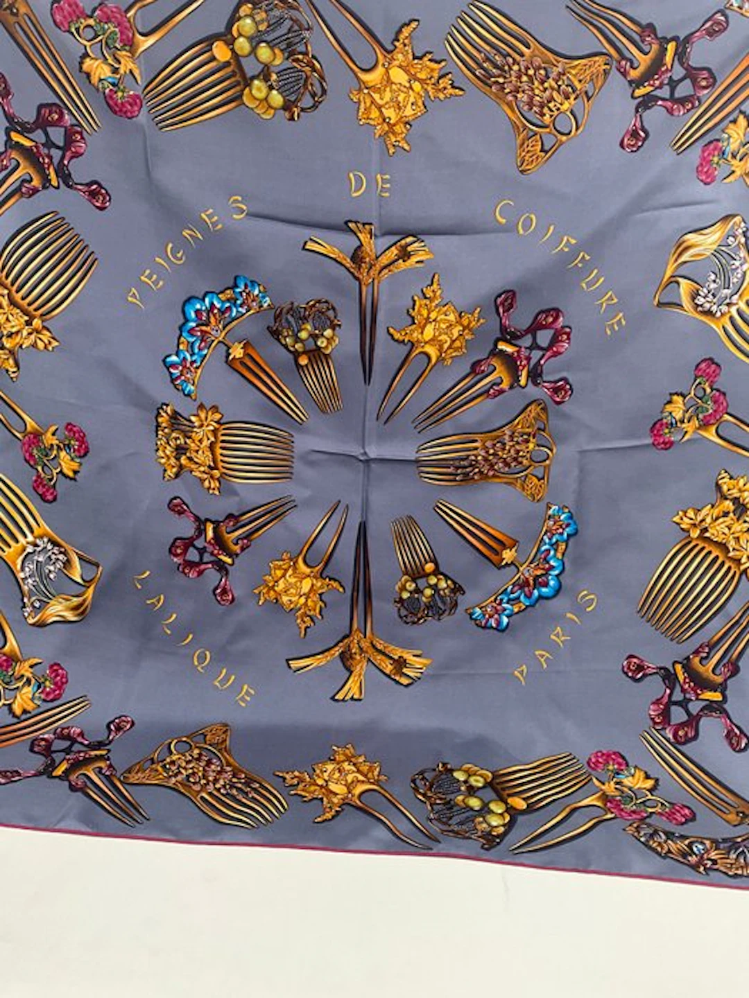 Other brand - LALIQUE PARIS / soierie Lyonnaise / 90/90 cm - Foulard