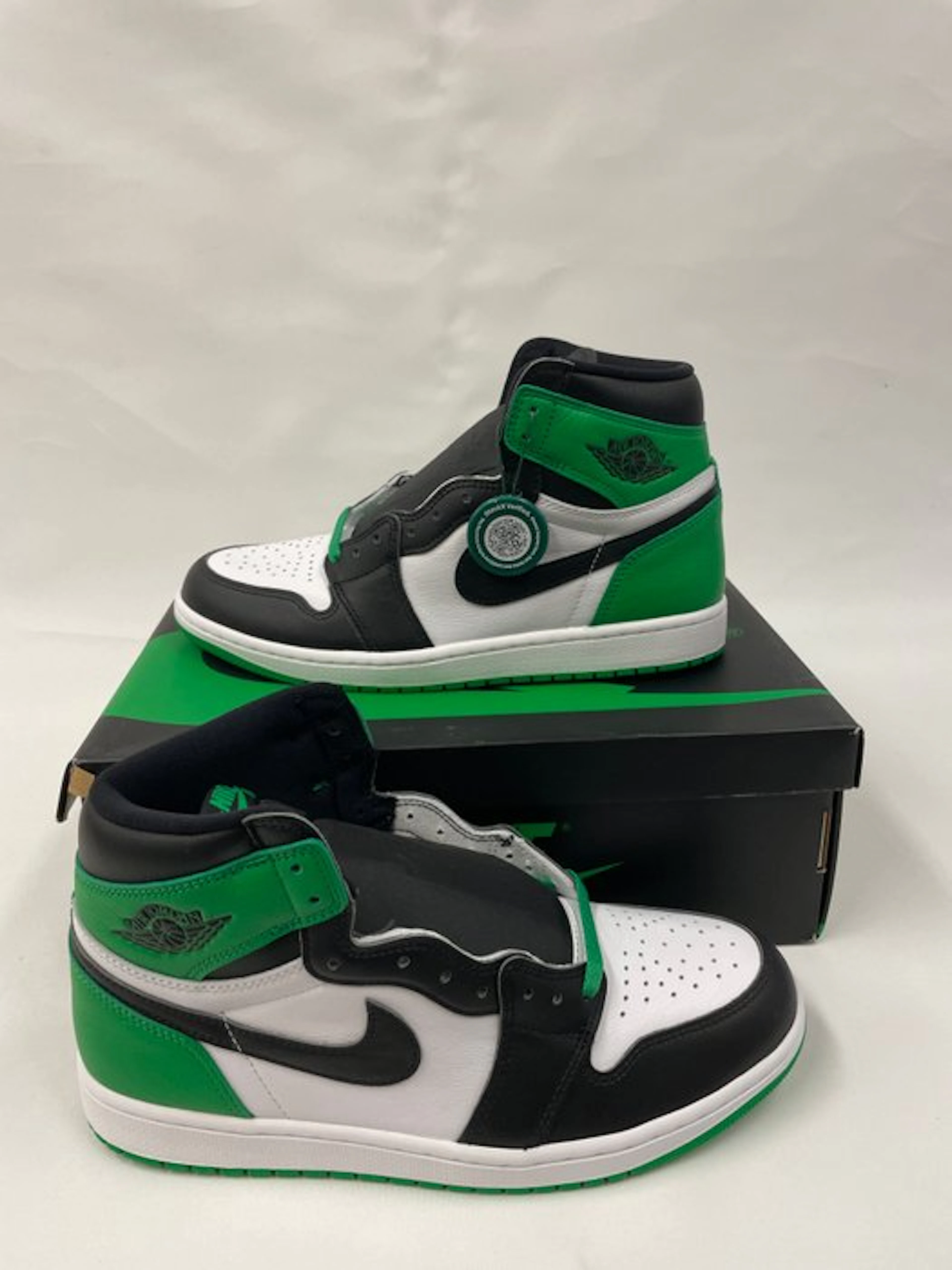 Nike - Air Jordan 1 High - Sneakers - Size: EU 44