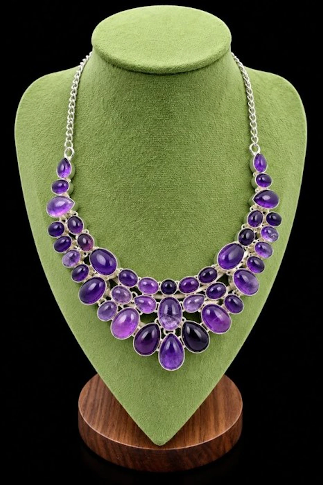 Top-quality natural amethyst teardrop necklace from...