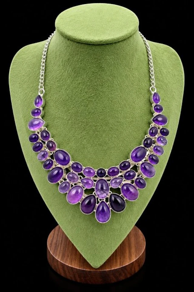 Top-quality natural amethyst teardrop necklace from...