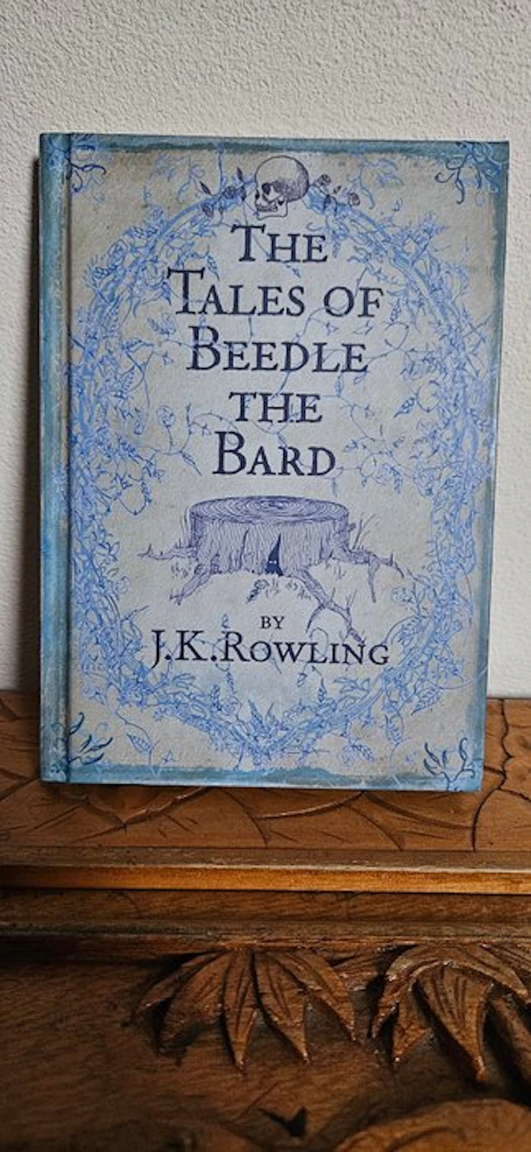 J.K. Rowling - The Tales of Beedle the Bard - 2008