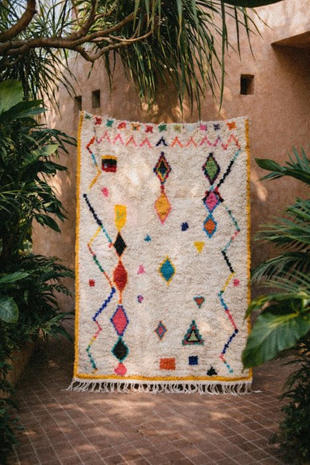 Karpet - Colorful handmade Boujaad Berber rug with geometric patterns