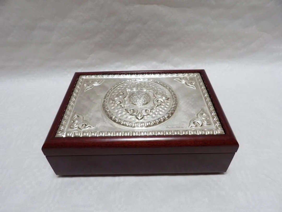 New Daniel - Jewellery box - Wood, Silver