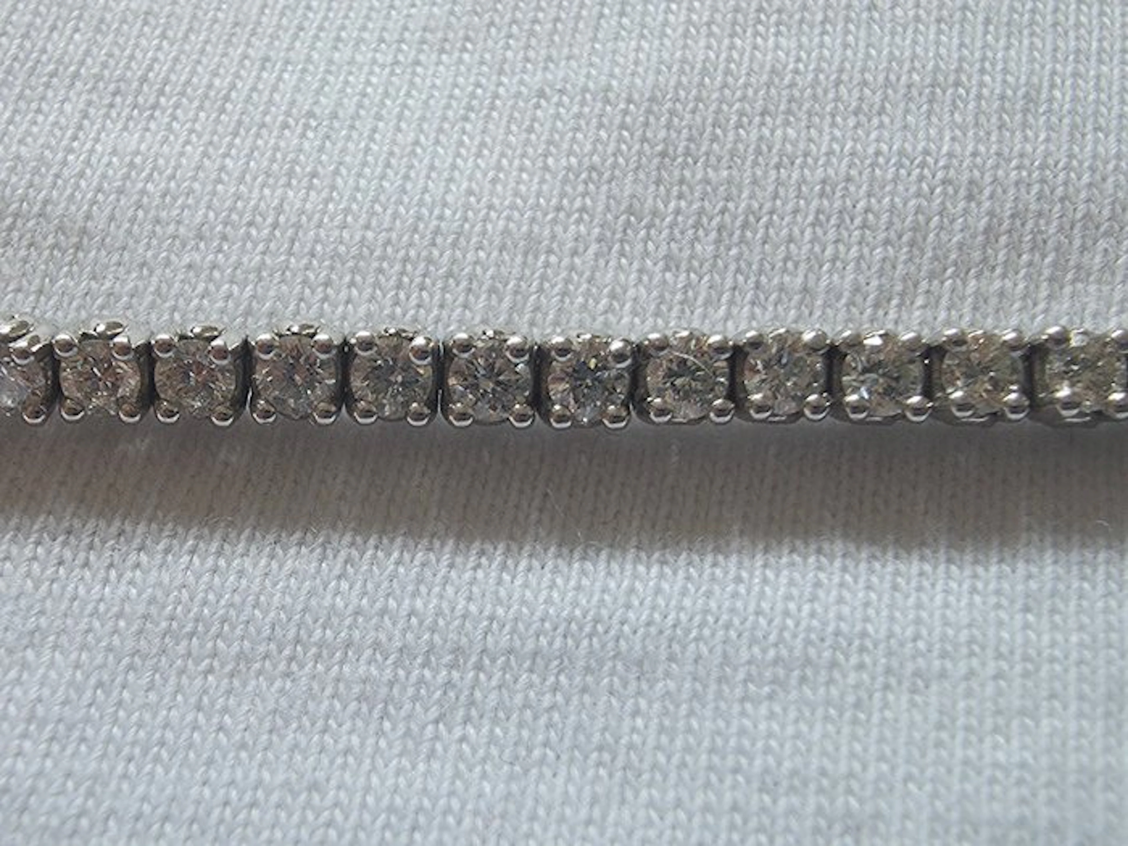 Tennis bracelet - 18 kt