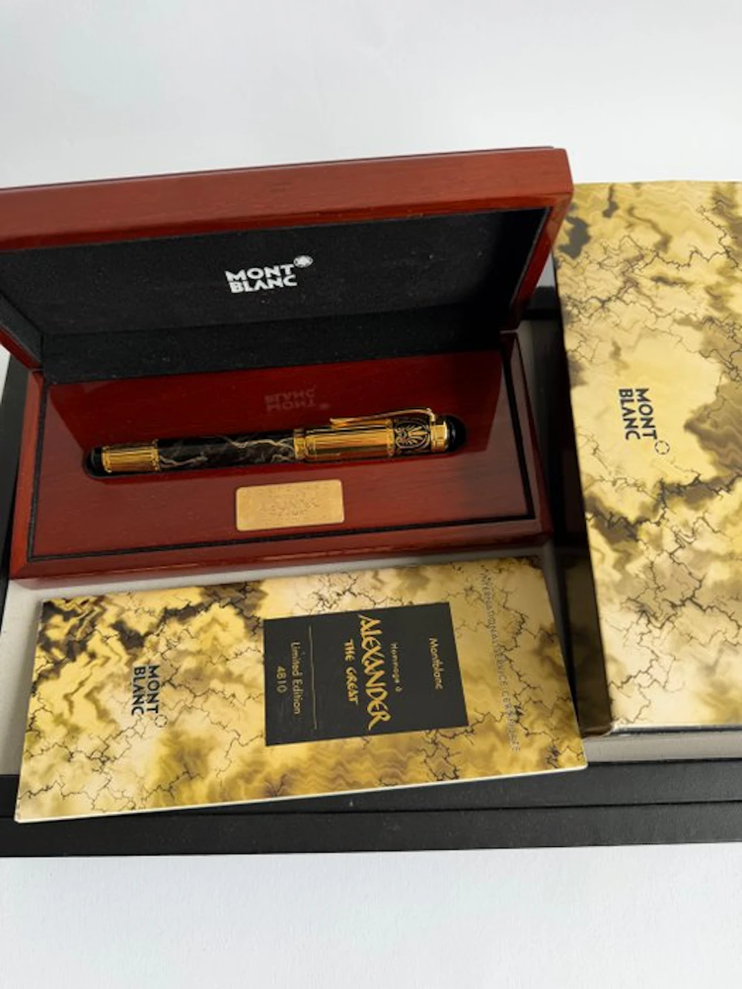 Montblanc - Patron of Art 4810 Alexander the Great Fountain Pen - Fountain pen