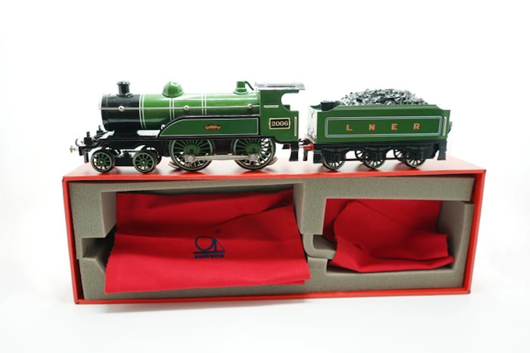 ACE Trains 0 - ACE E3 LNR GREEN - Model train locomotive...