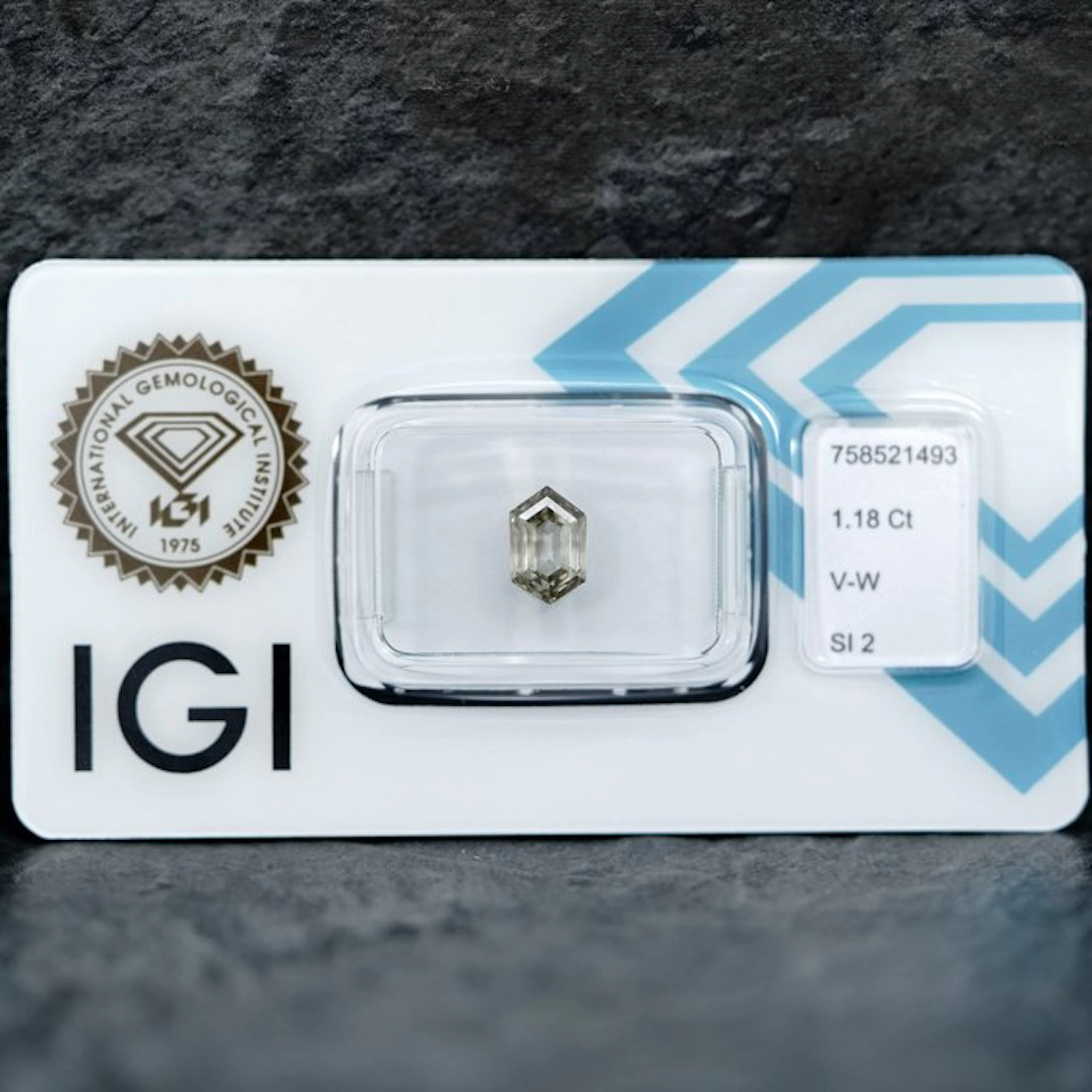 1 pcs Diamond (Natural coloured) - 1.18 ct - Fancy...
