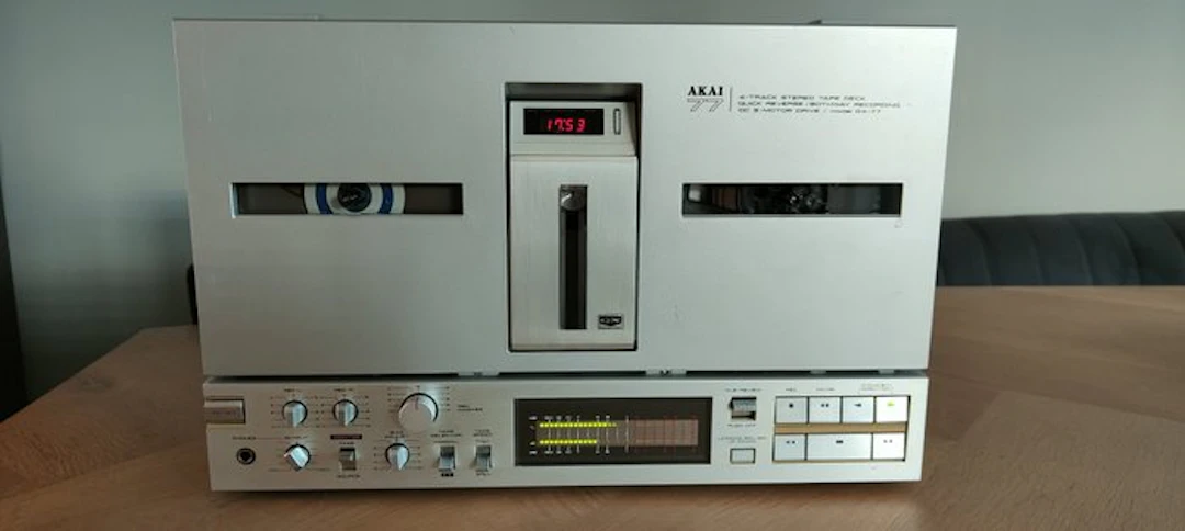 Akai - GX-77 Reel to reel deck 18 cm