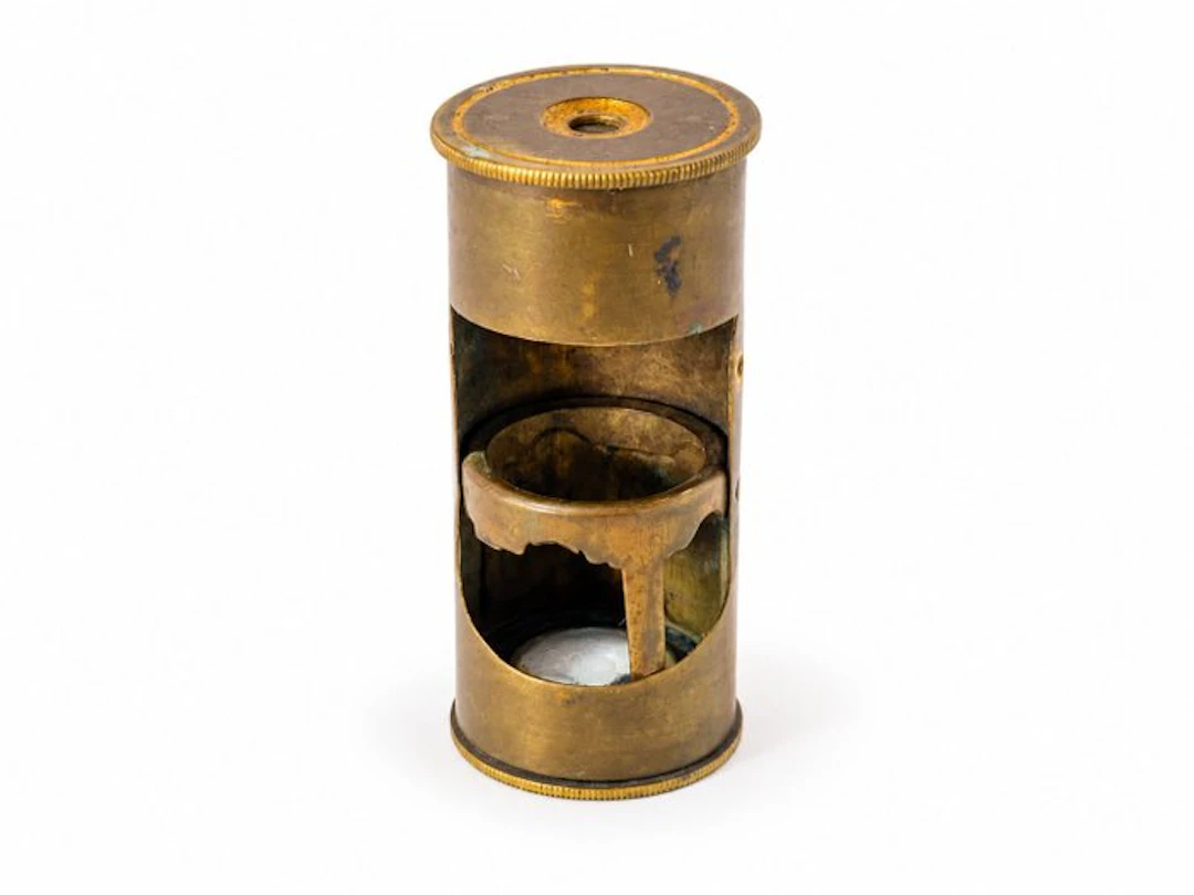 Microscope - de voyage Ancien