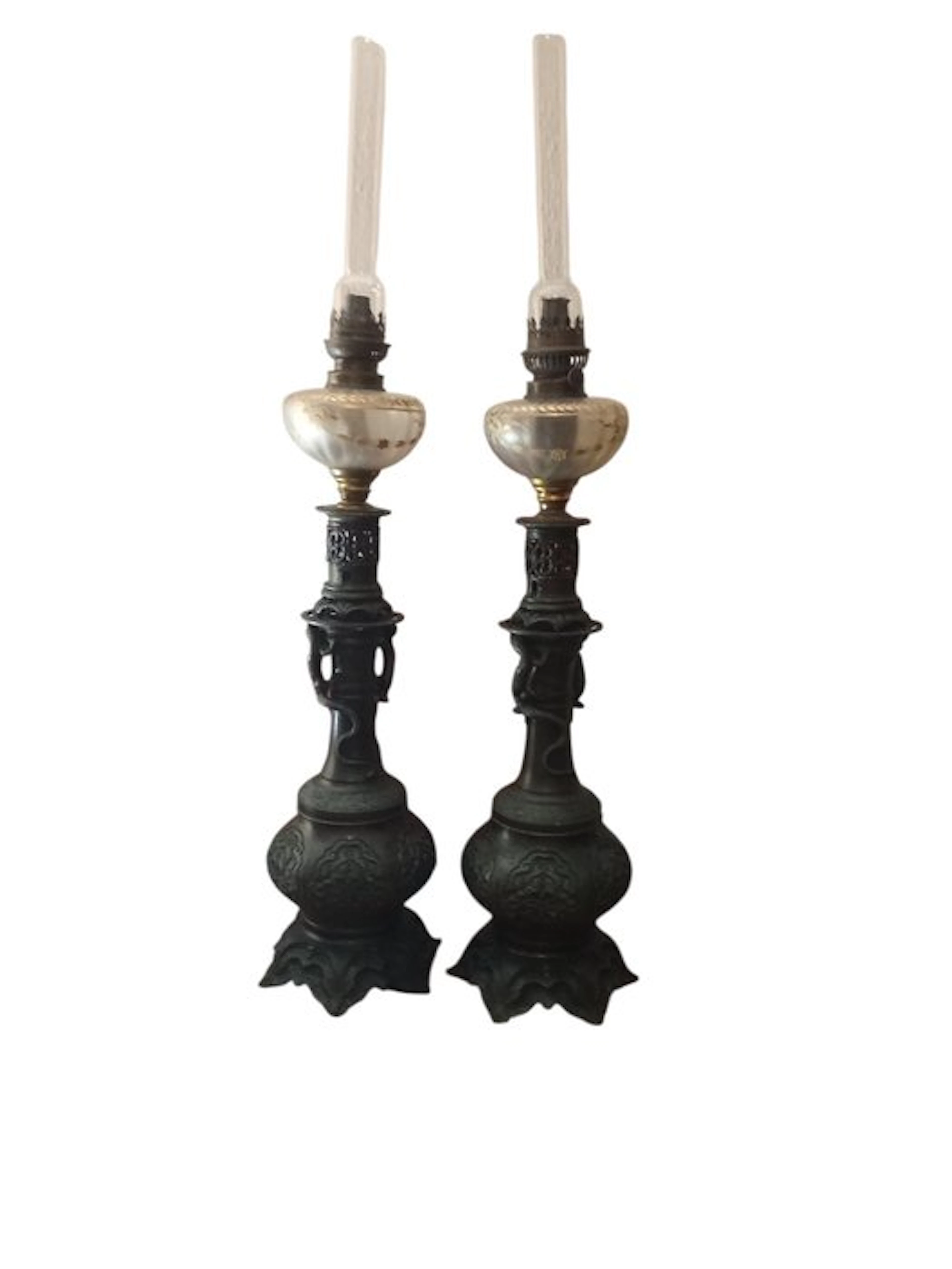 Kerosene lamp (2) - Glass, Bronze