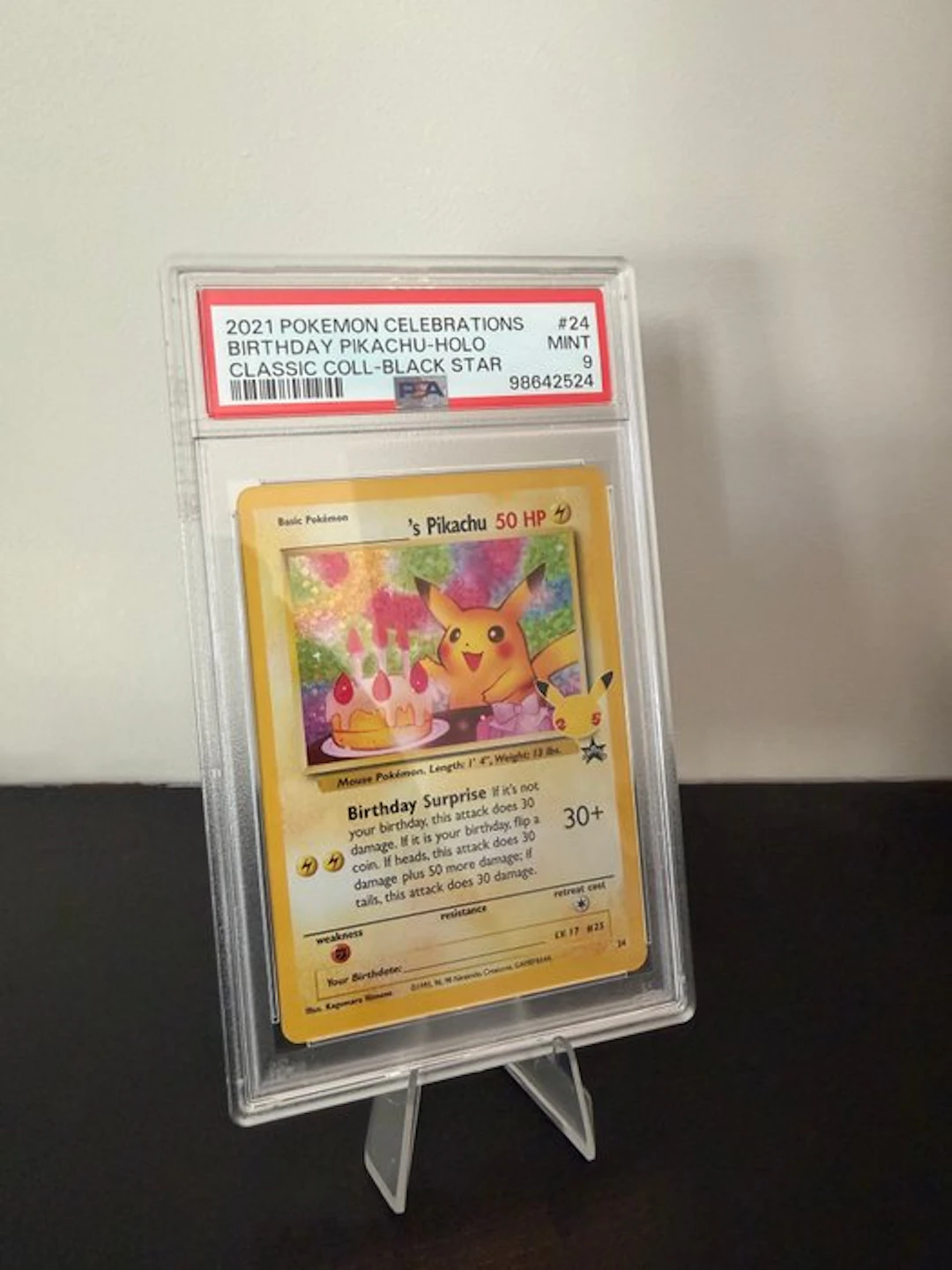 Pokémon - 1 Graded card - Pikachu #24 Foil, Promo card - PSA 9