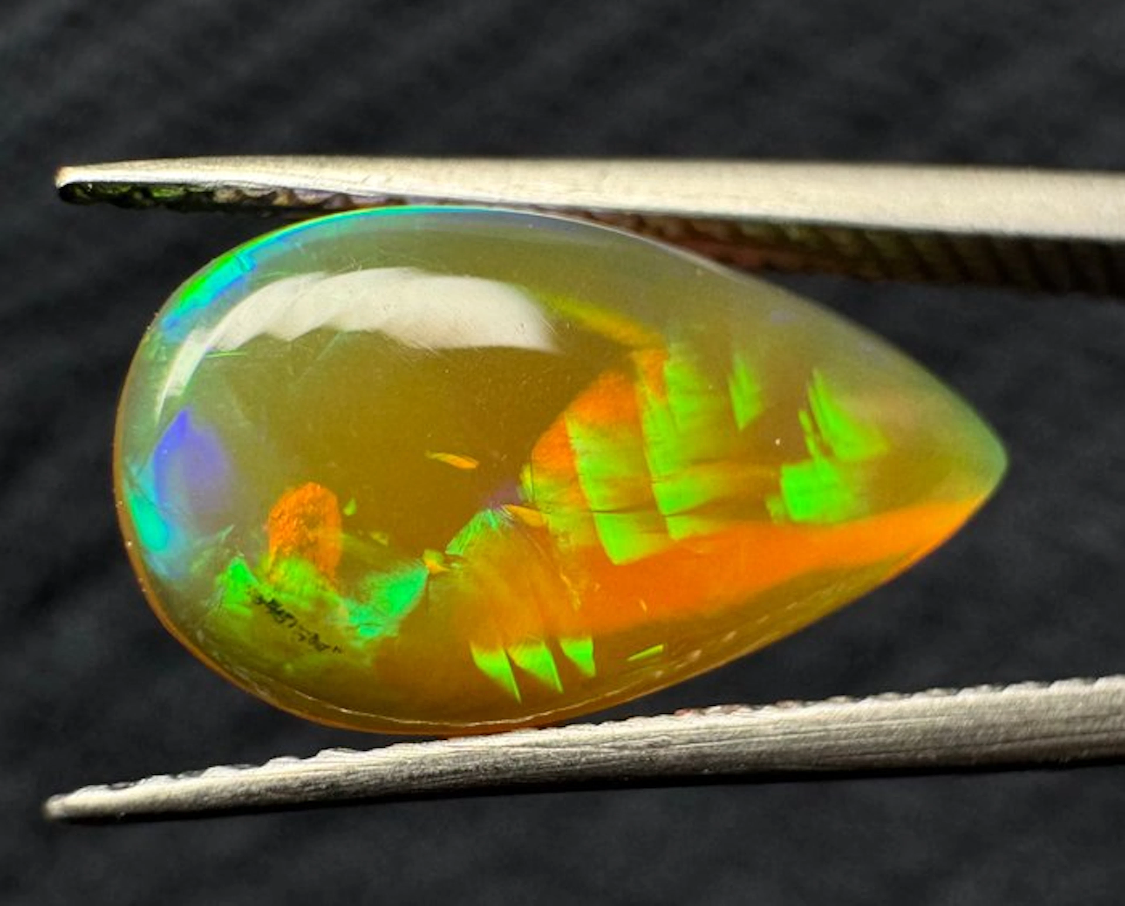 Opal Cabochon- 0.45 g
